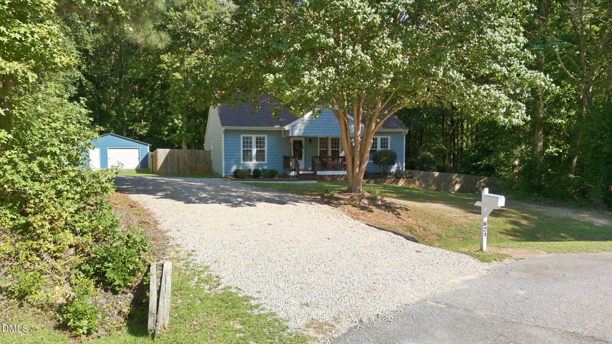 621 Whitetail Lane Property Photo 8