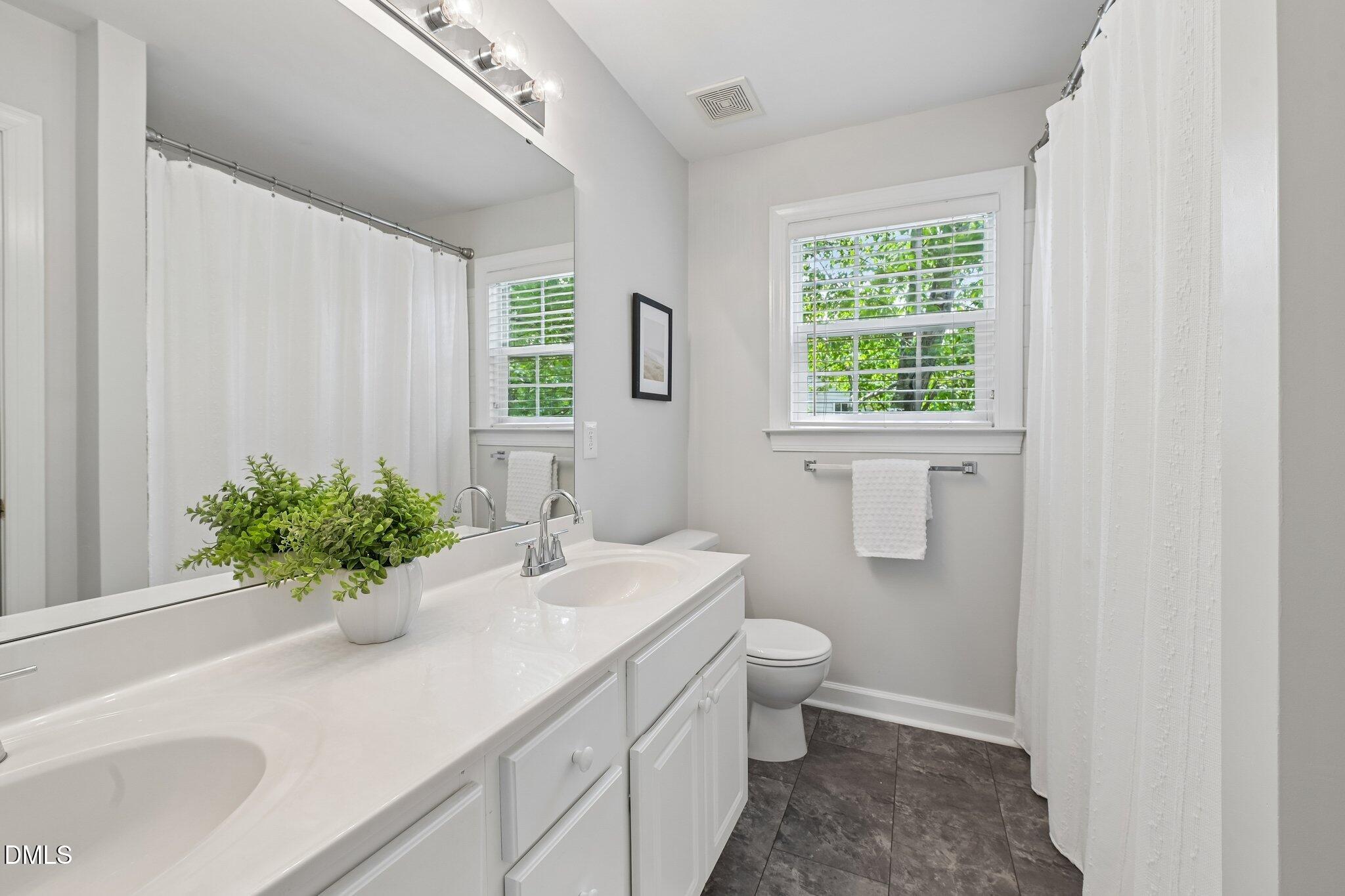 1203 Celandine Drive Property Photo 34