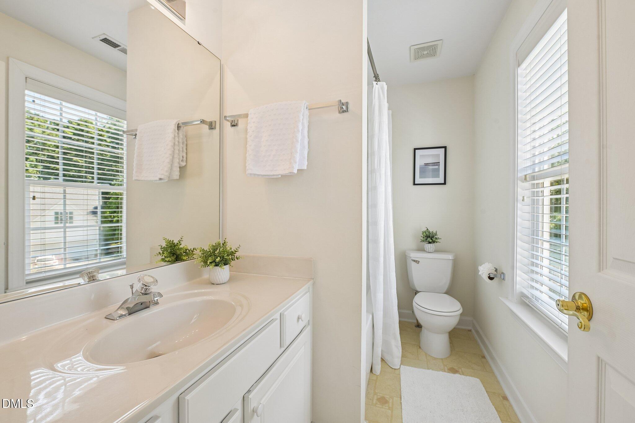 1203 Celandine Drive Property Photo 38