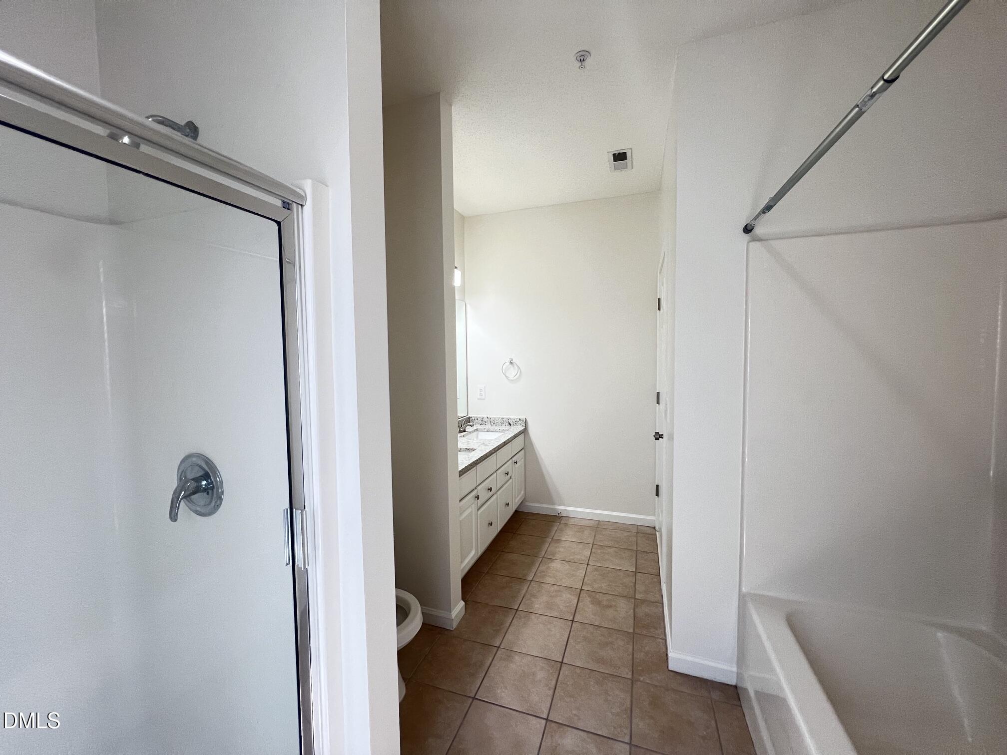2501 Huntscroft Lane Property Photo 5