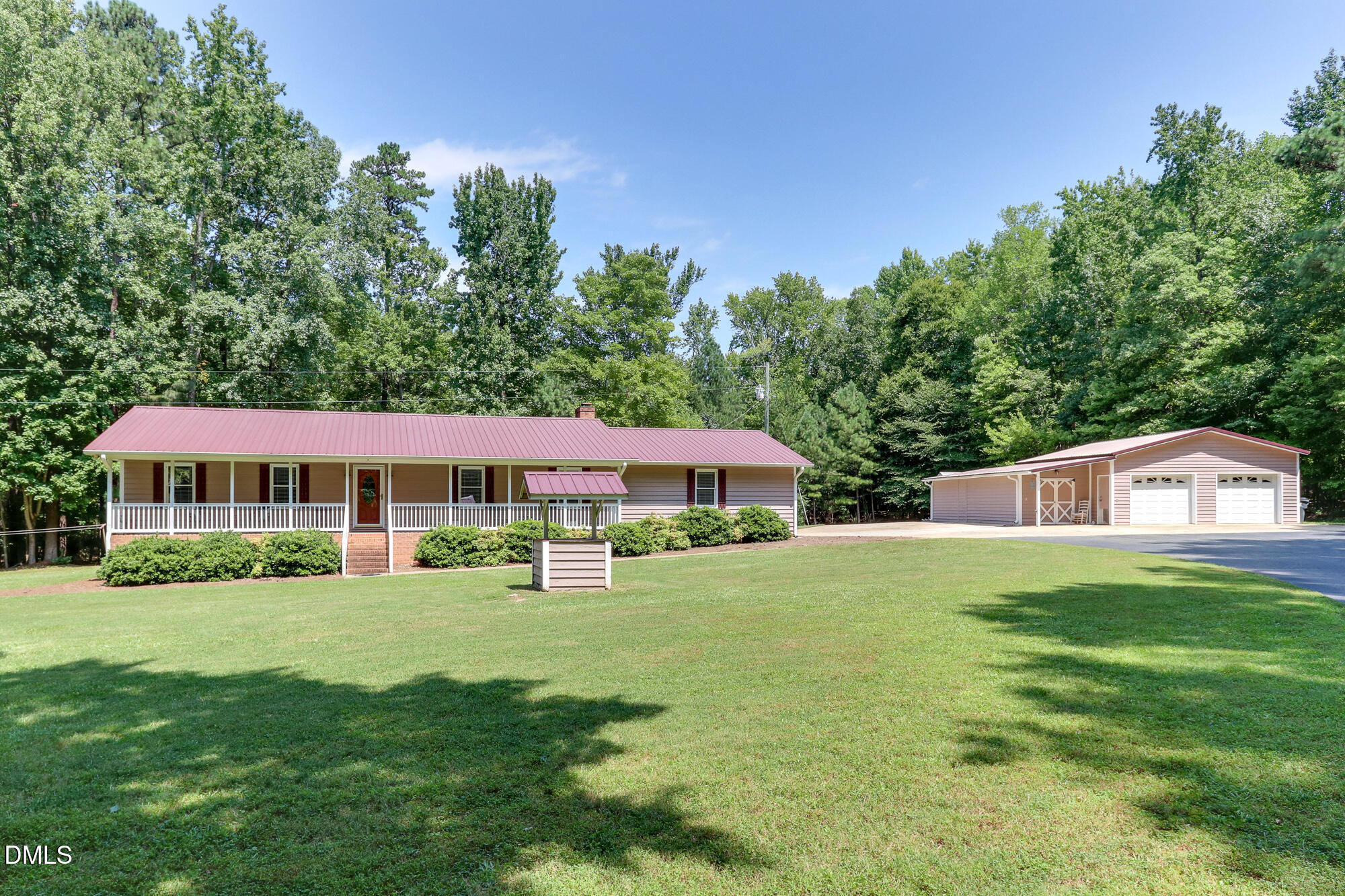 7105 Kemp Road Property Photo 1