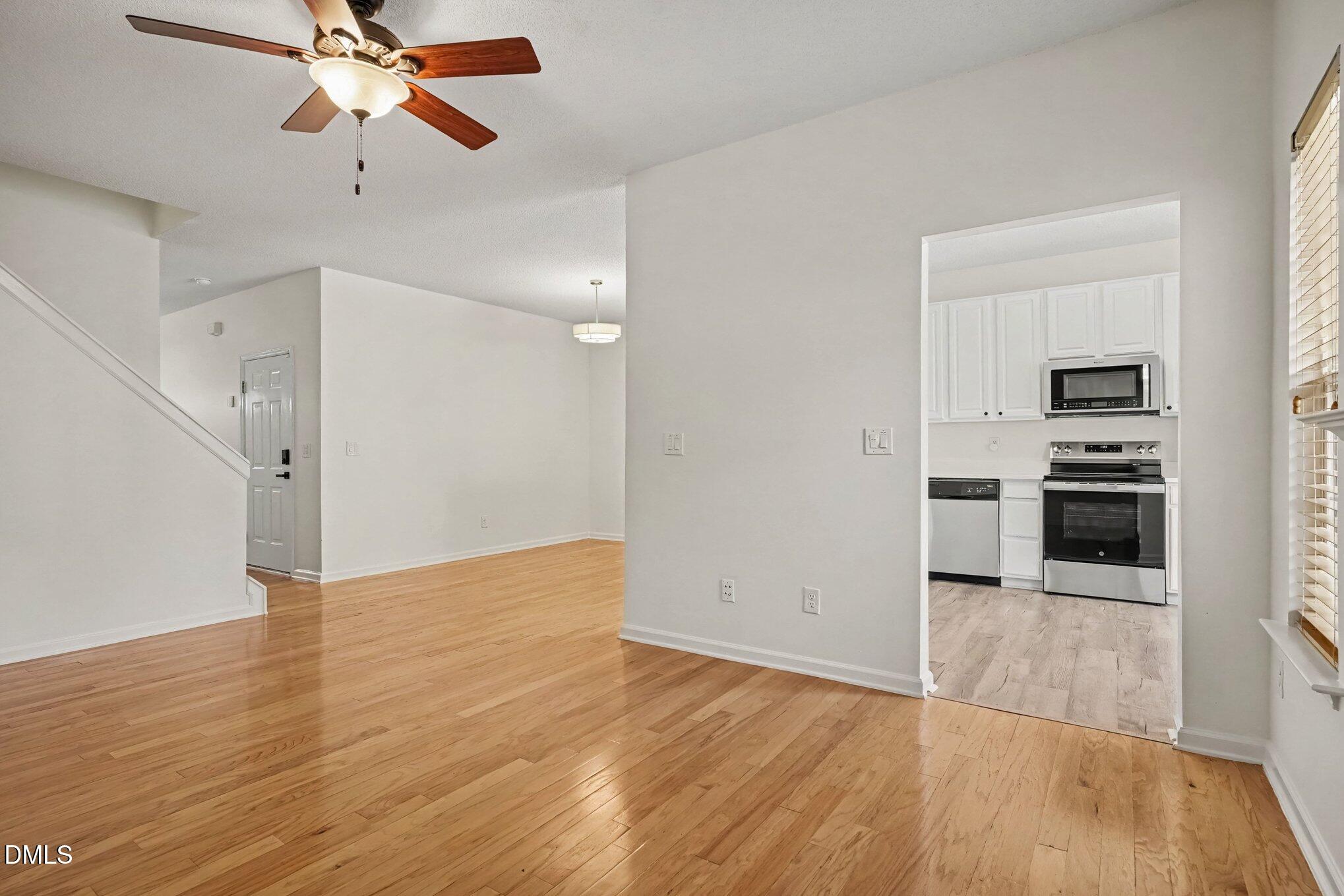 6527 Rossford Lane Property Photo 8