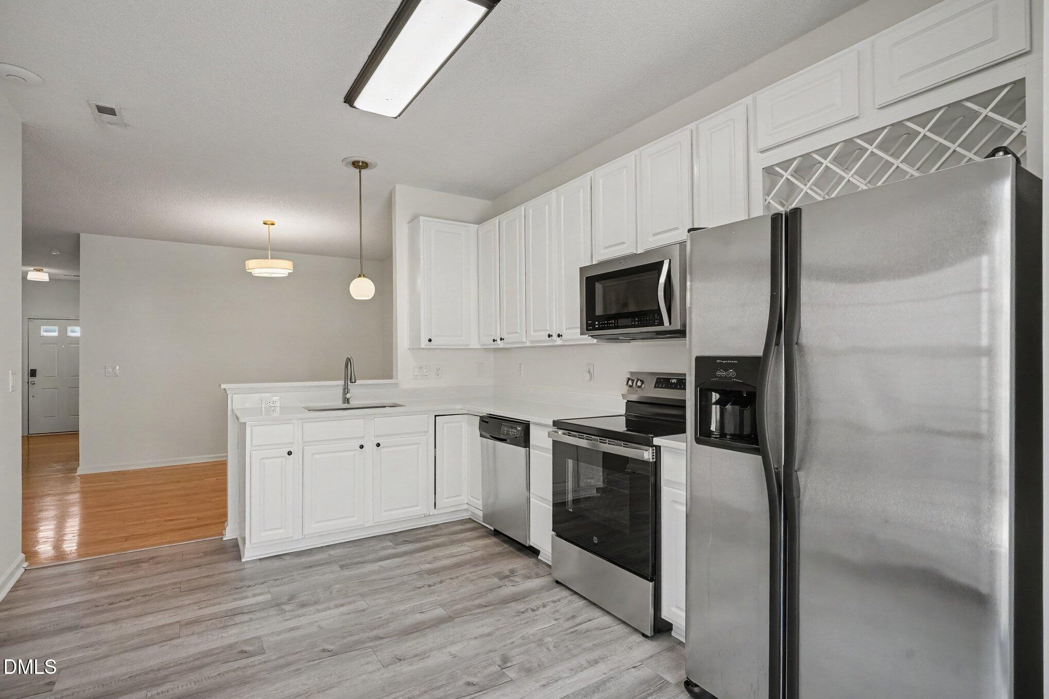 6527 Rossford Lane Property Photo 11