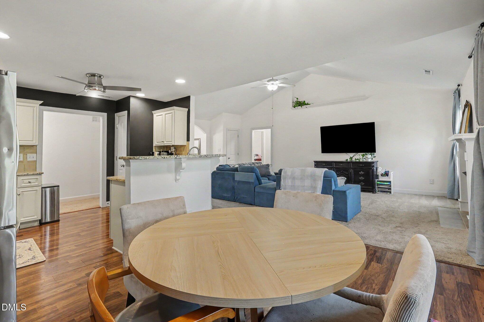 122 Shetland Lane Property Photo 10