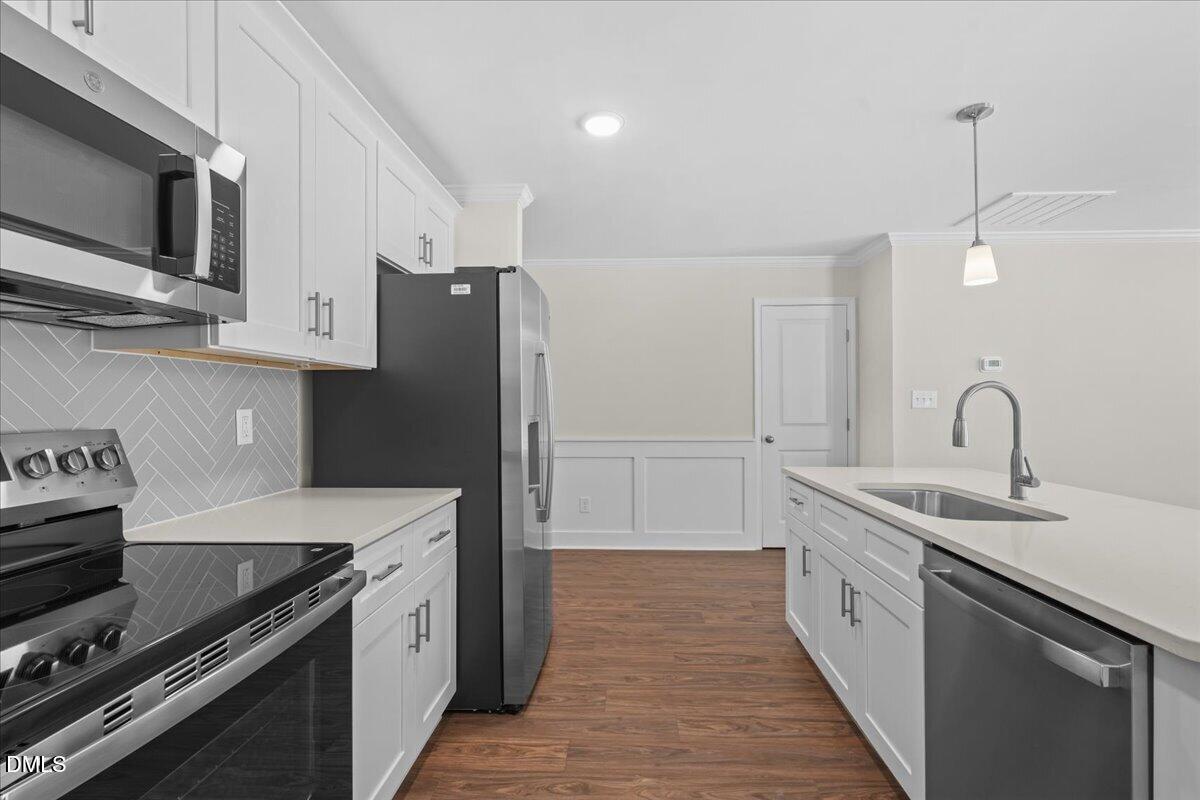 312 E Howard Street Property Photo 10