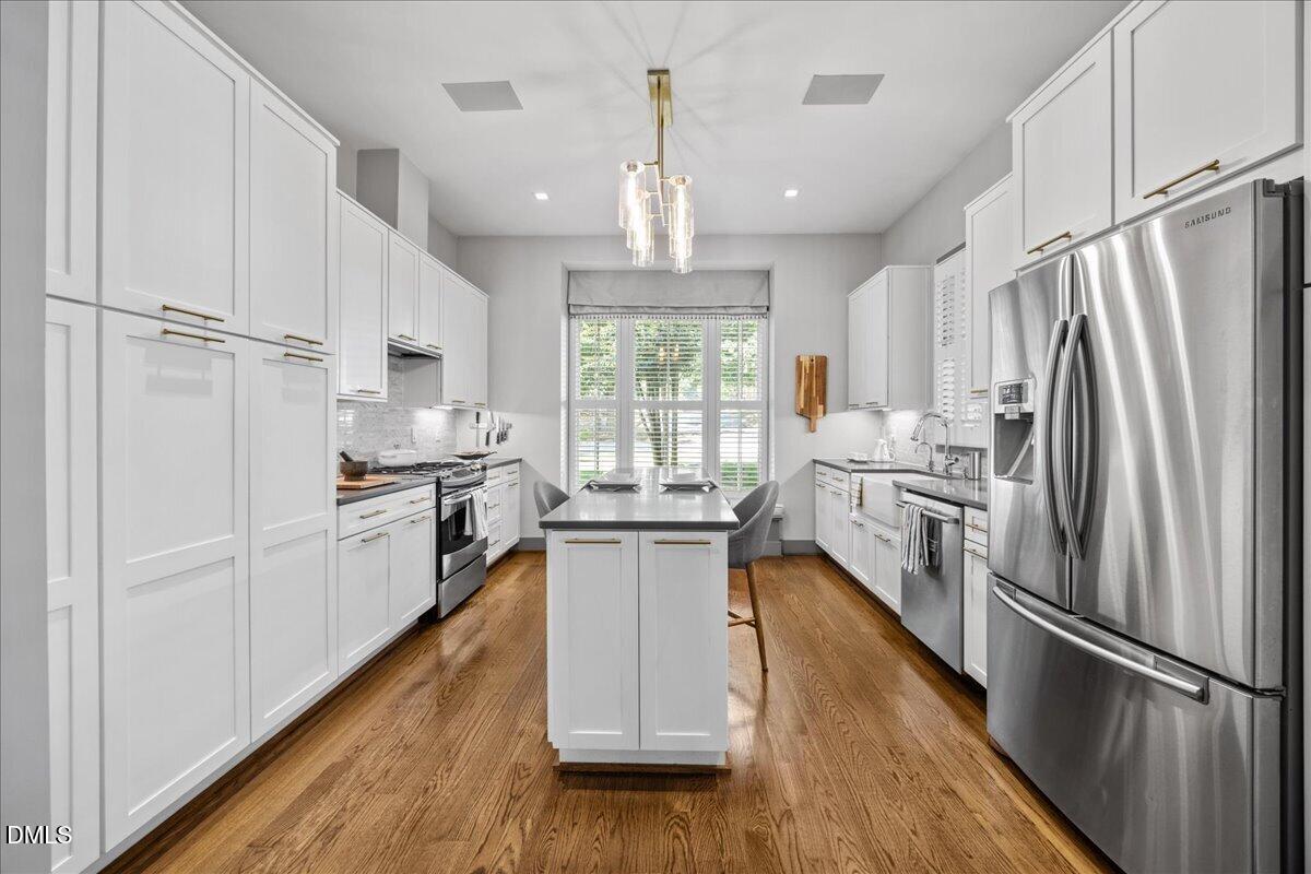 1306 Glenwood Avenue 101 Property Photo 6