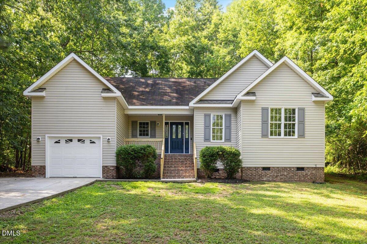 114 Cherokee Drive Property Photo 1