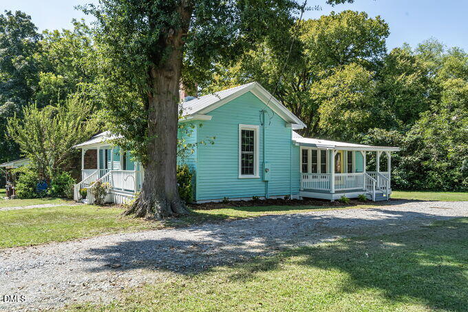 194 Post Office Road Property Photo 3