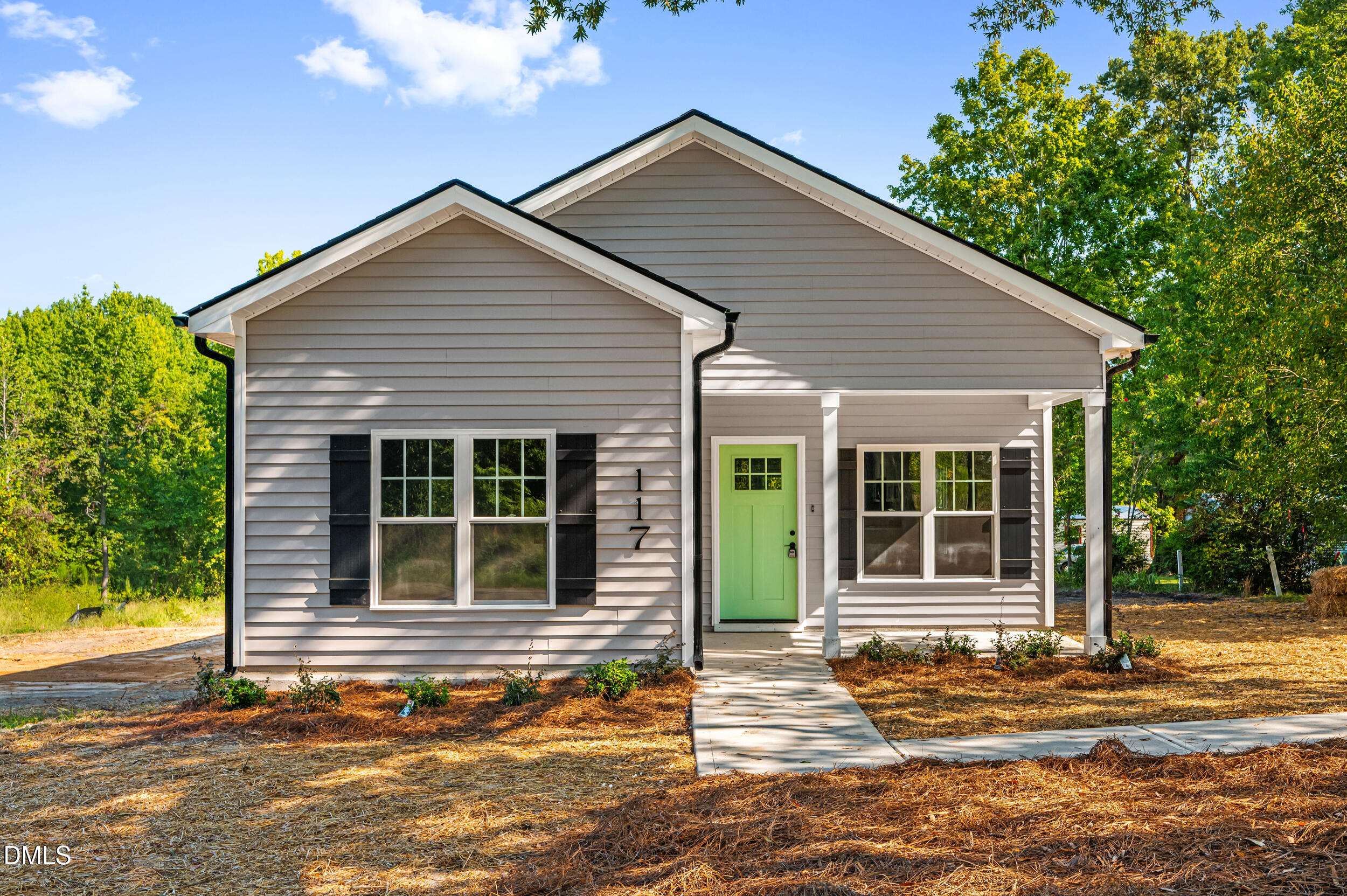 117 Chinaberry Street Property Photo 1