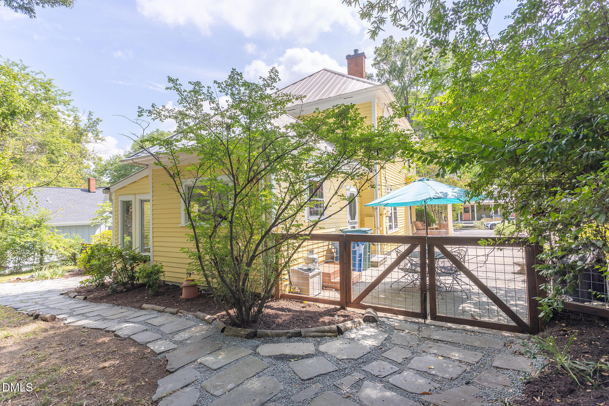 309 Edward Street Property Photo 43