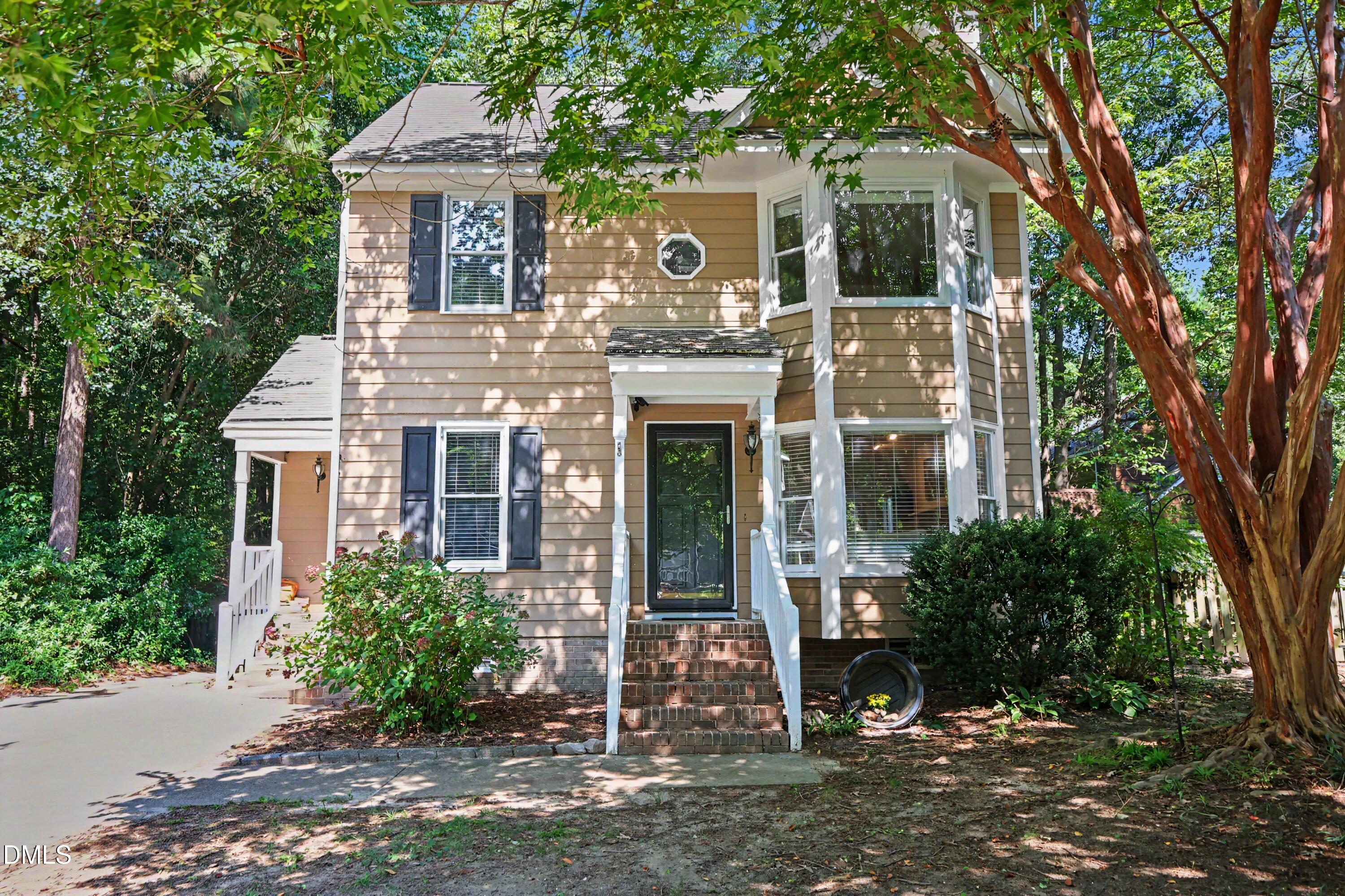 4605 Ellsmere Lane Property Photo 3