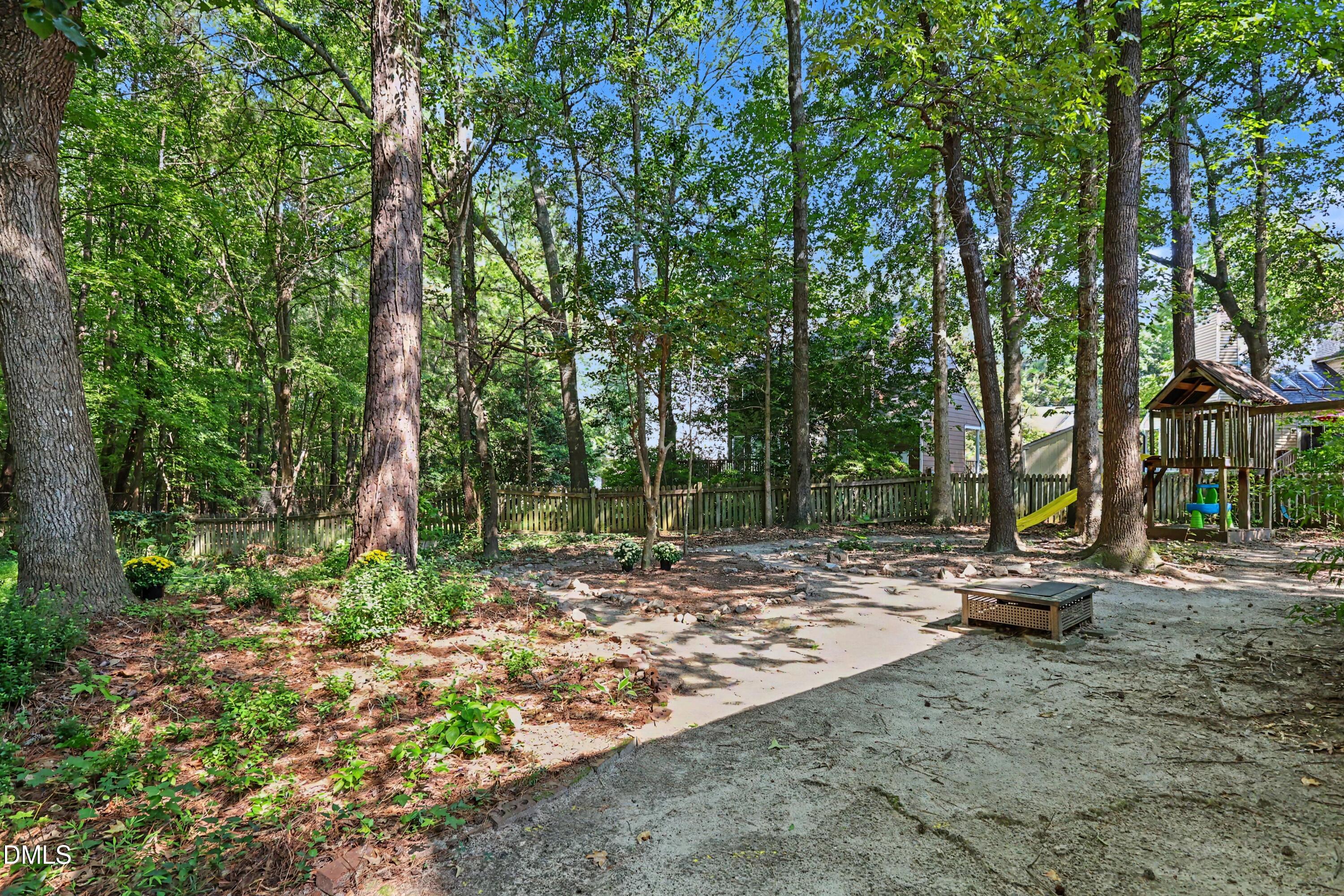4605 Ellsmere Lane Property Photo 29