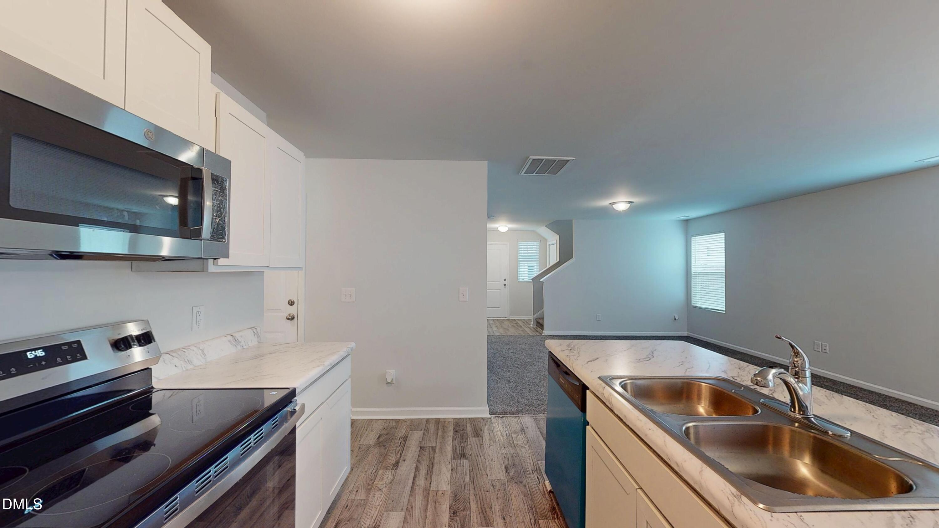 147 Maple Tree Lane Property Photo 2
