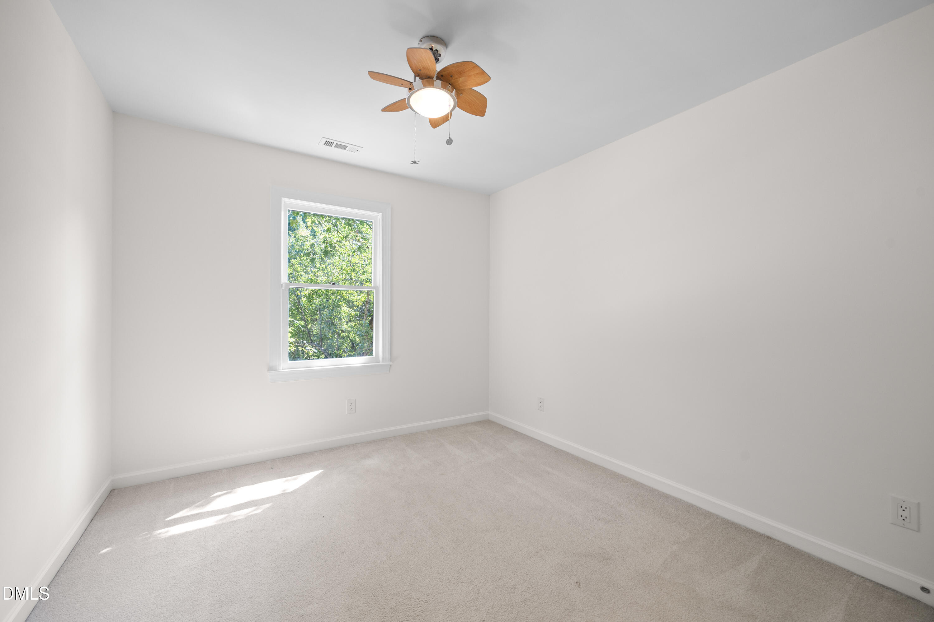 4904 Fortunes Ridge Drive Property Photo 28