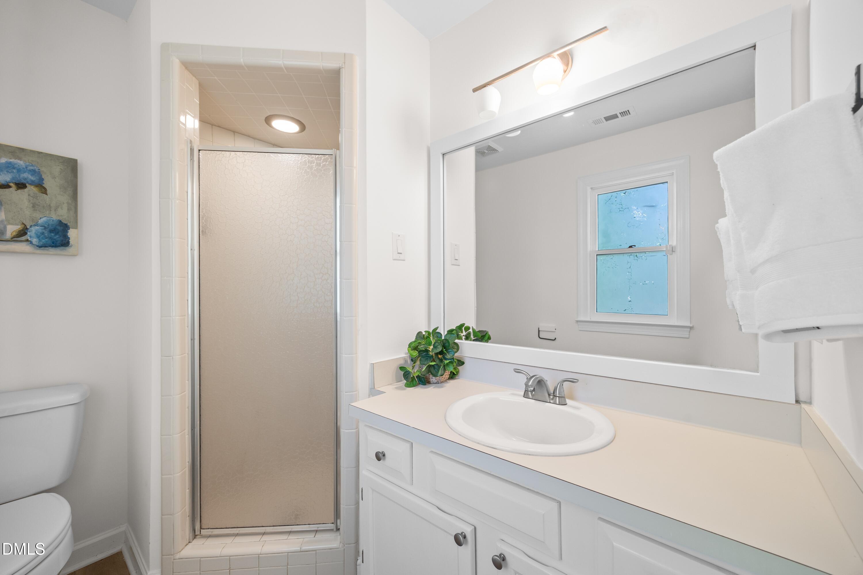 4904 Fortunes Ridge Drive Property Photo 35