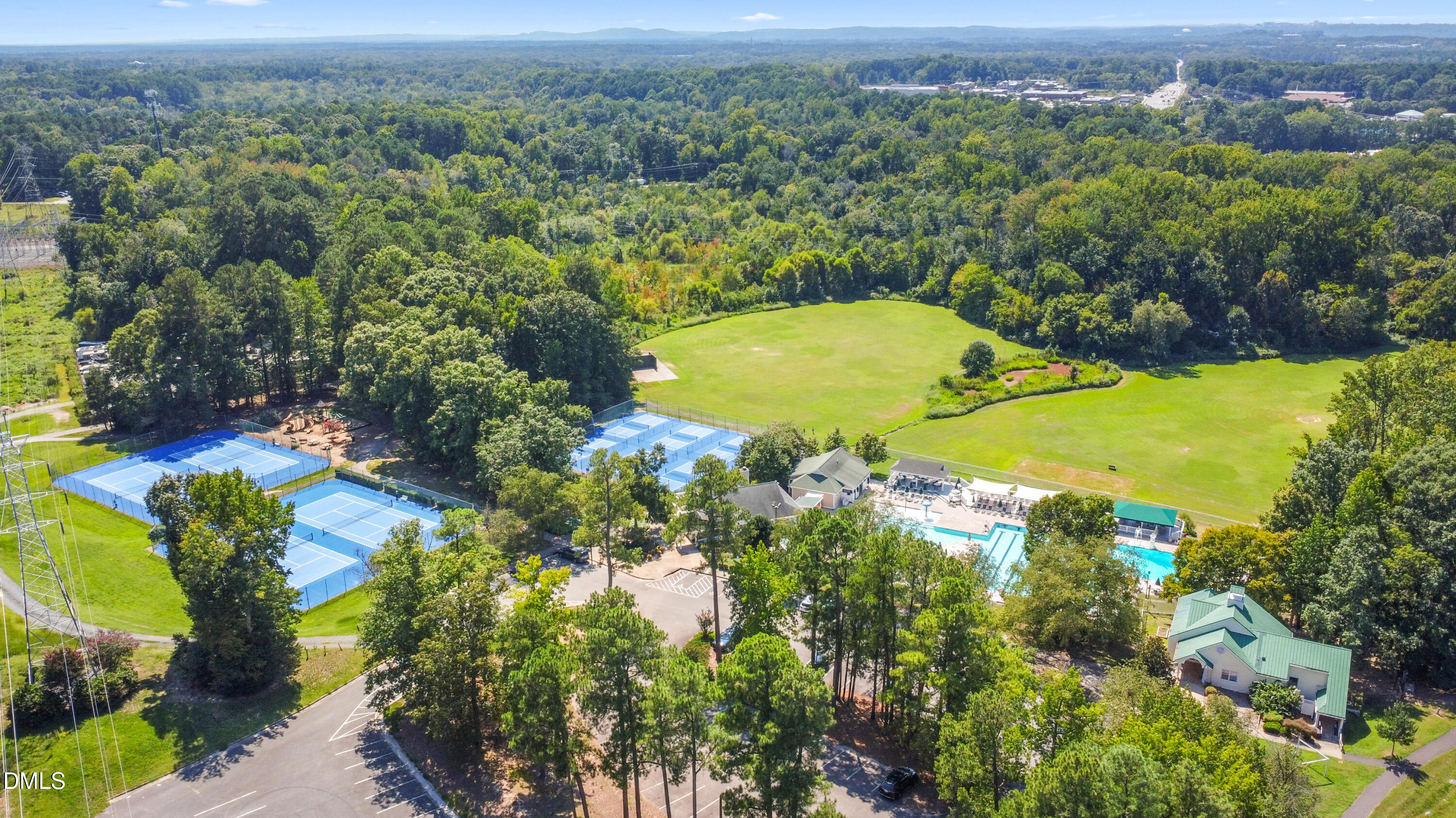 4904 Fortunes Ridge Drive Property Photo 47