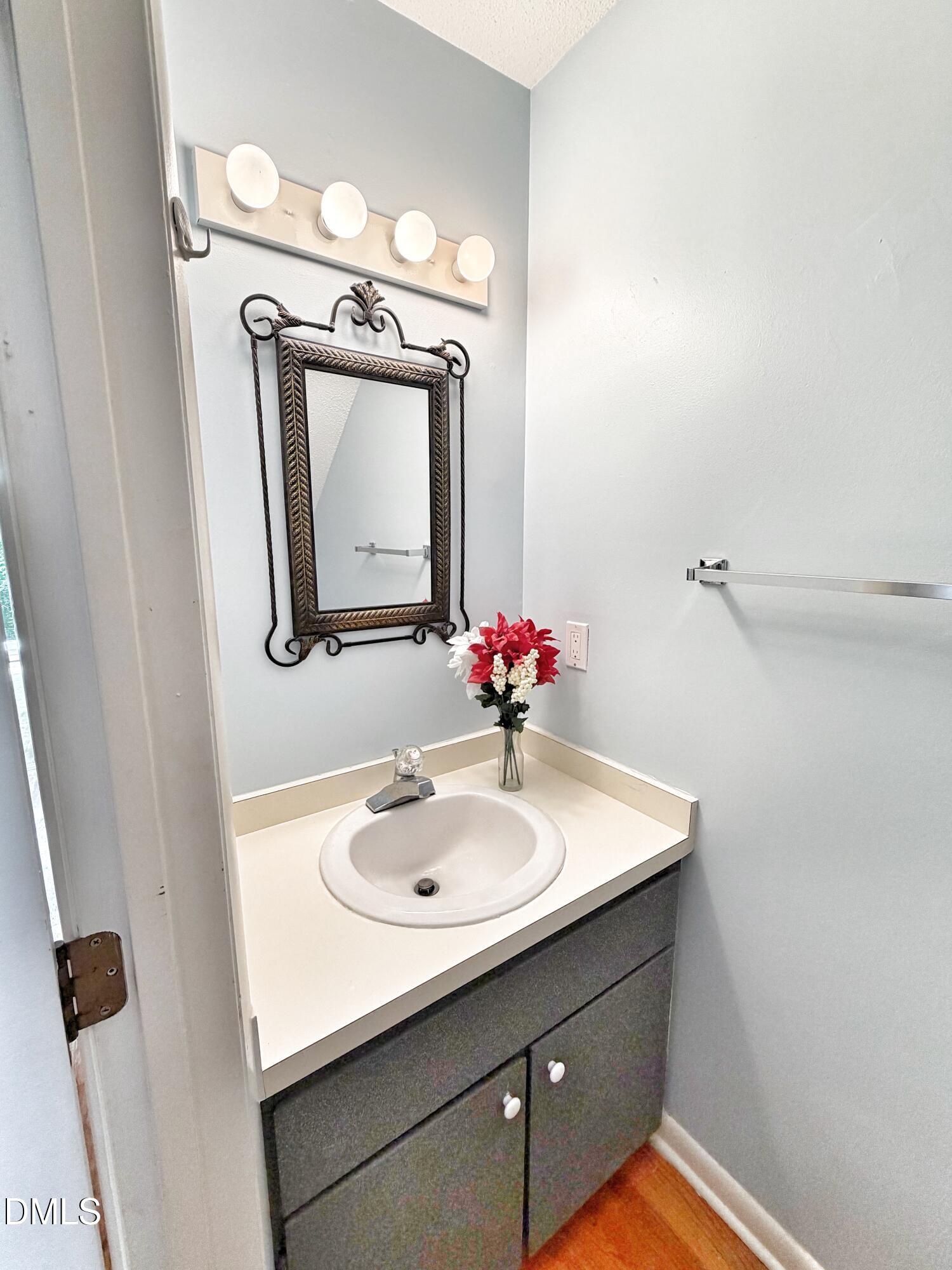 63 Stoneridge Road Property Photo 12