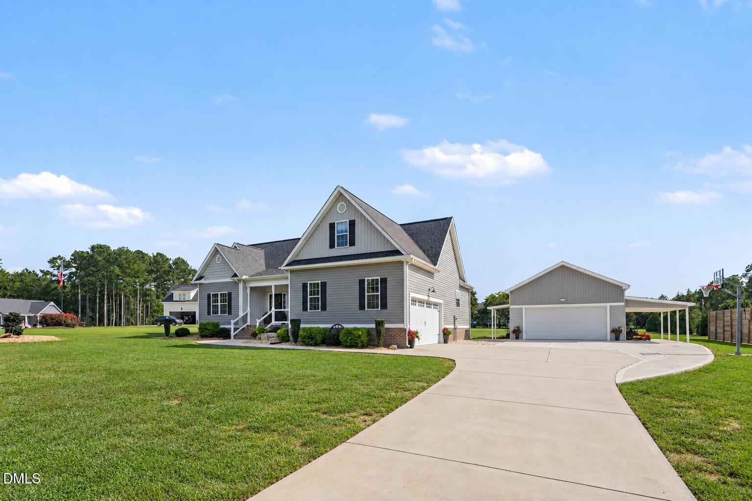 8714 Surrey Top Road Property Photo 2