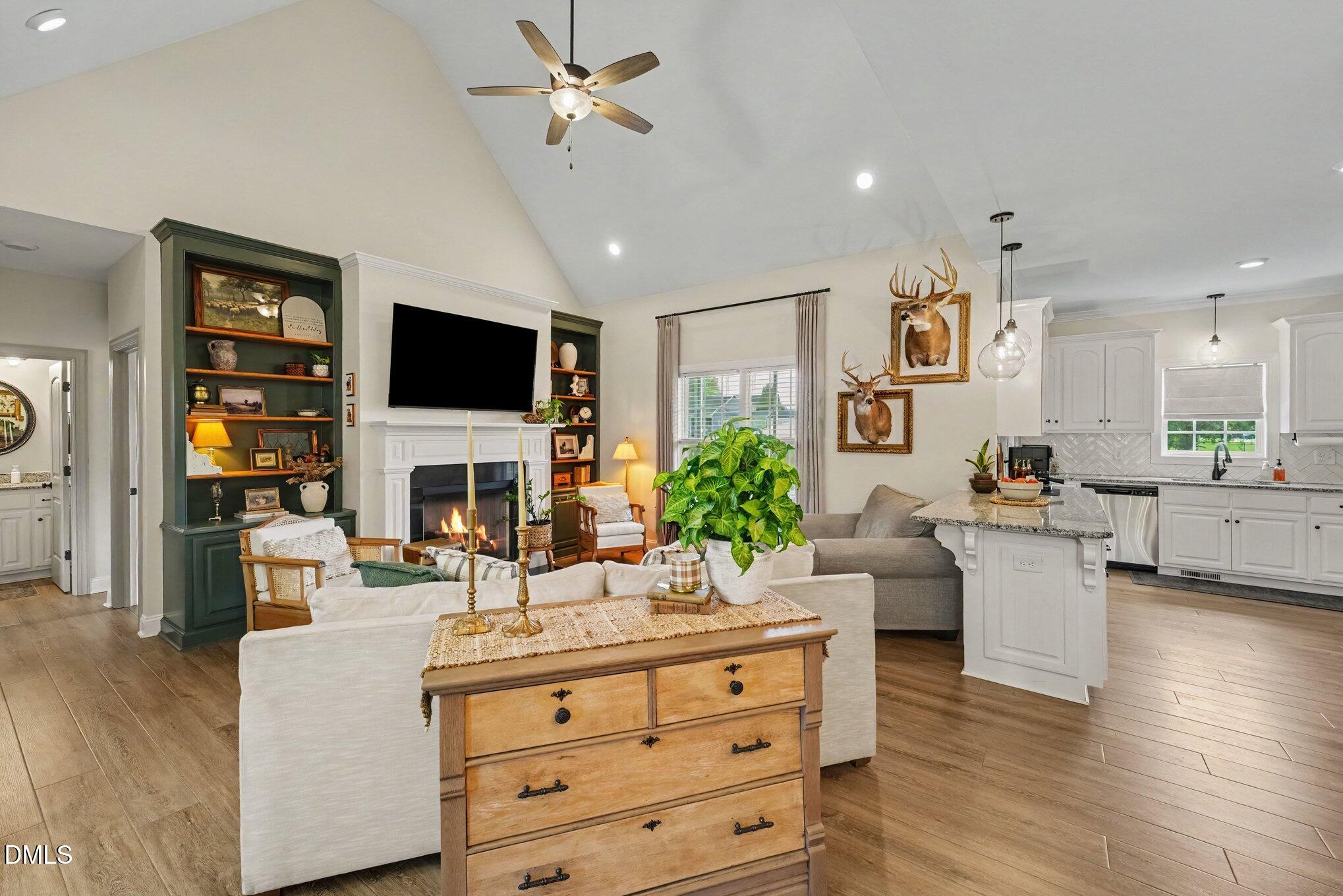 8714 Surrey Top Road Property Photo 6