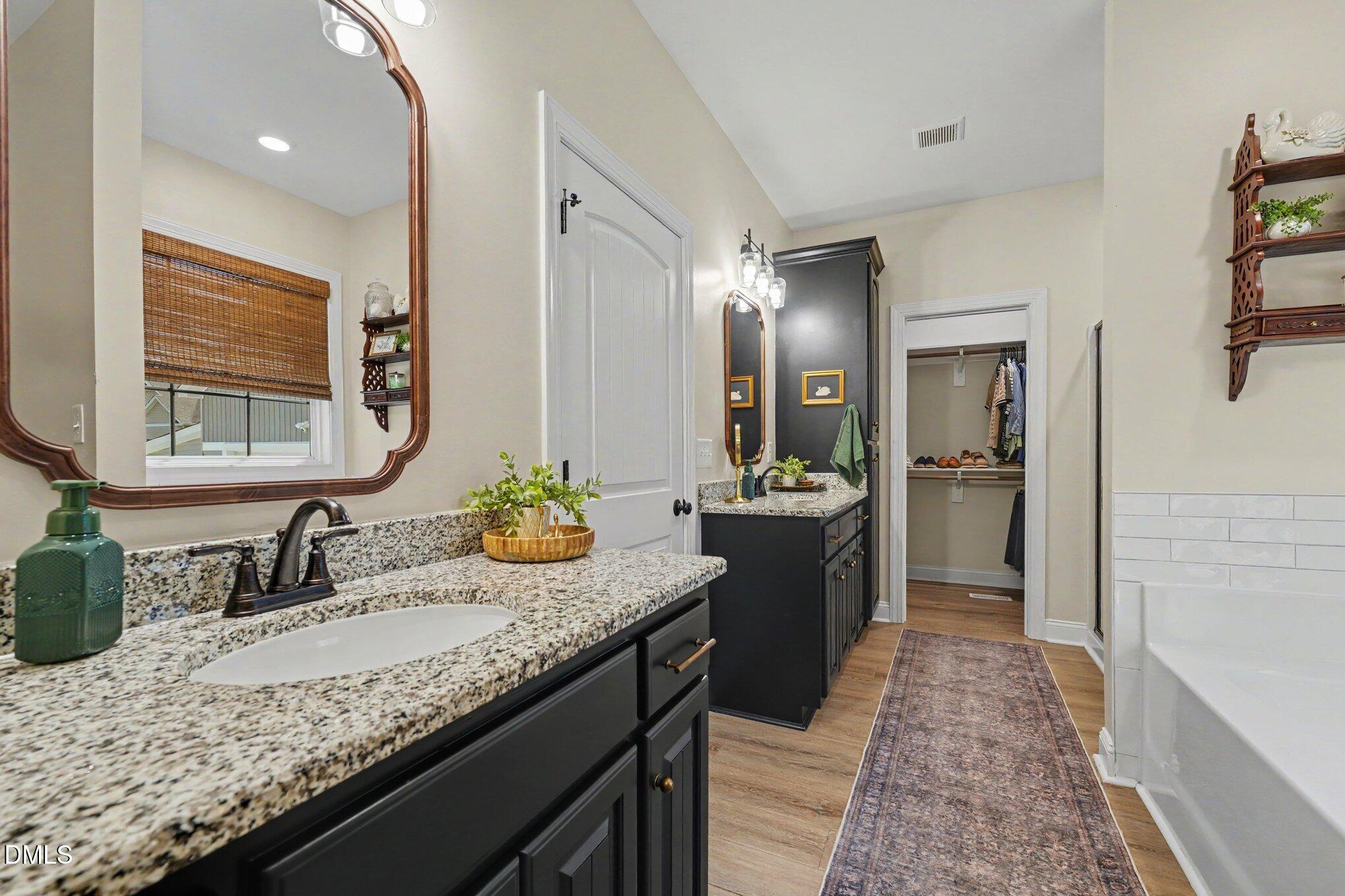 8714 Surrey Top Road Property Photo 12