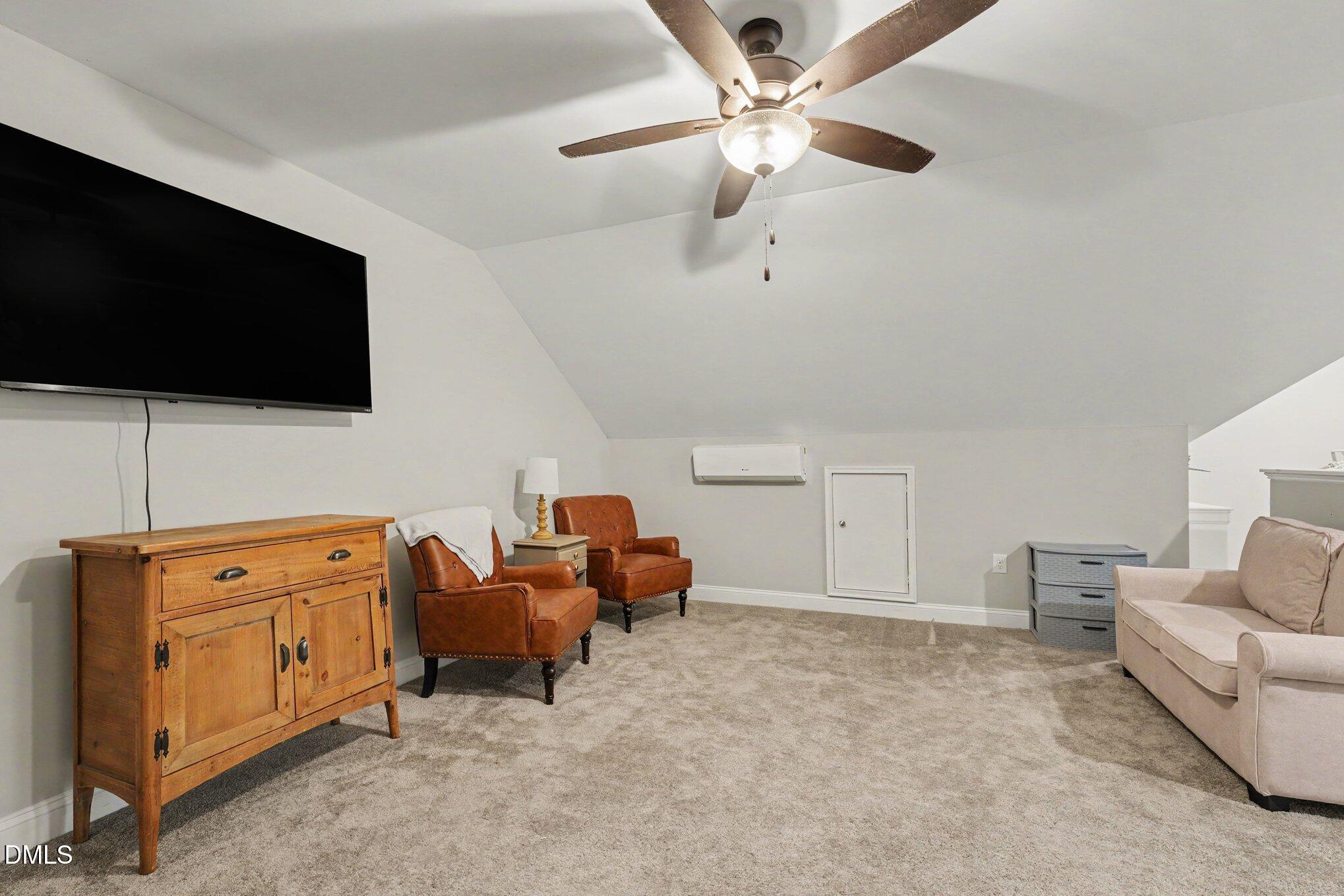 8714 Surrey Top Road Property Photo 20