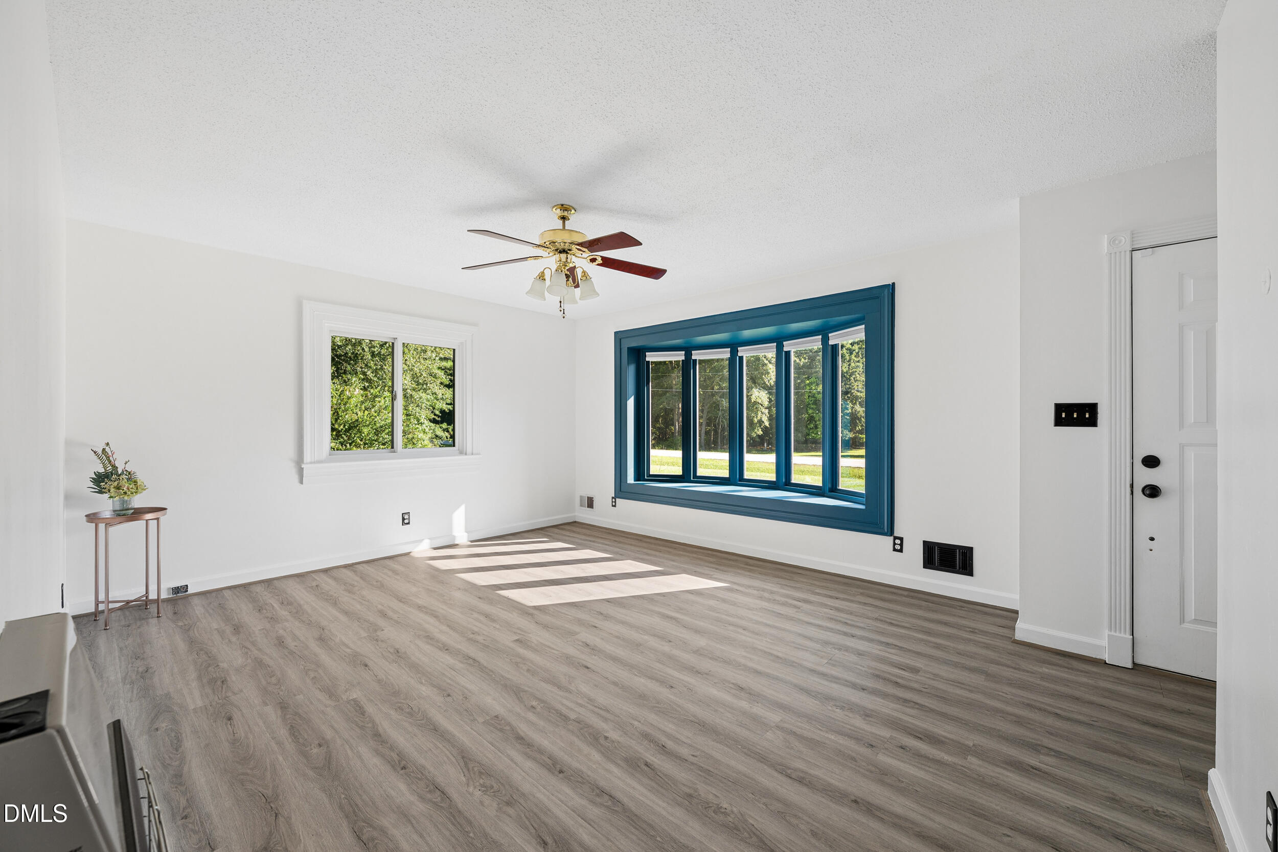 402 Stallings Road Property Photo 8