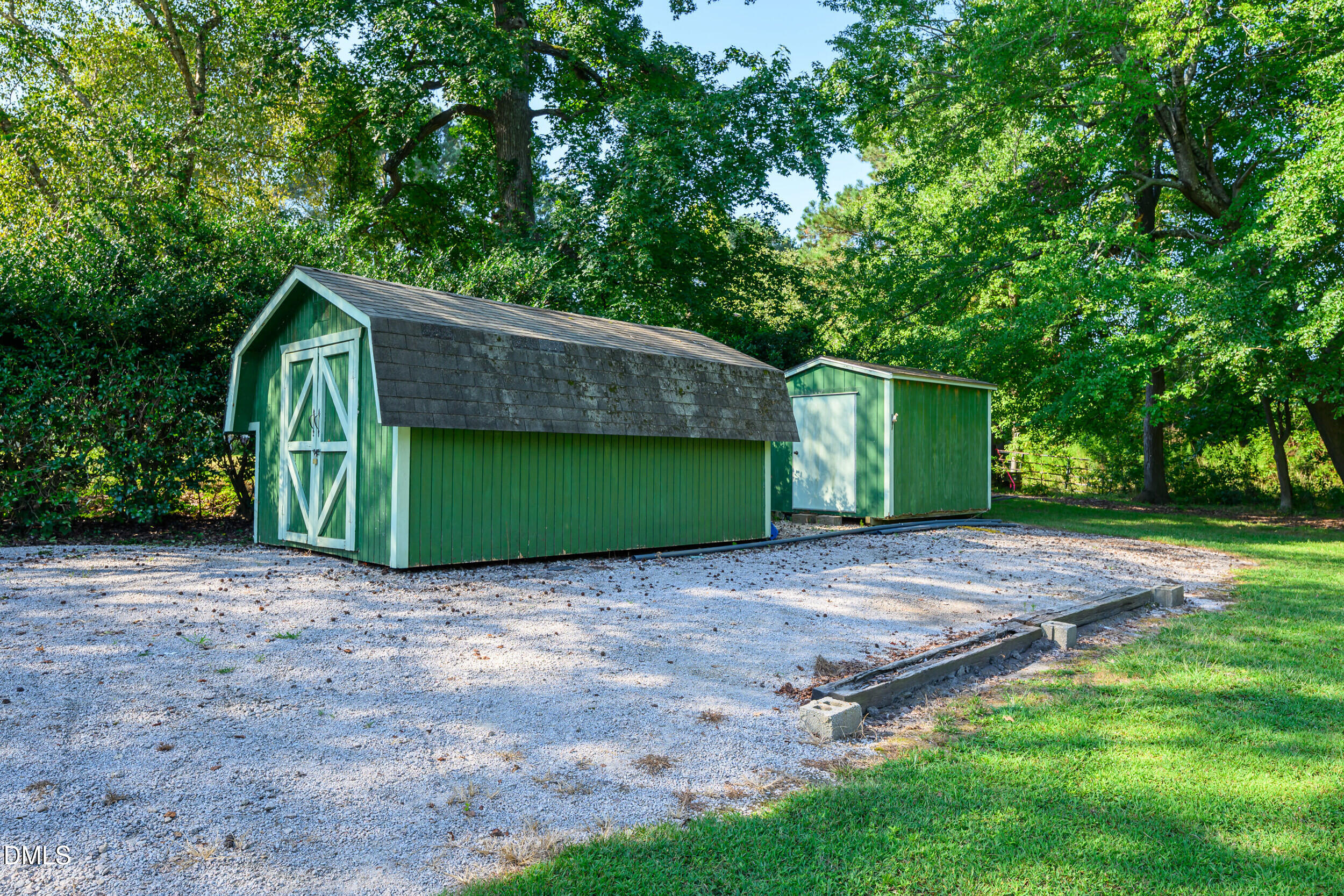 402 Stallings Road Property Photo 16