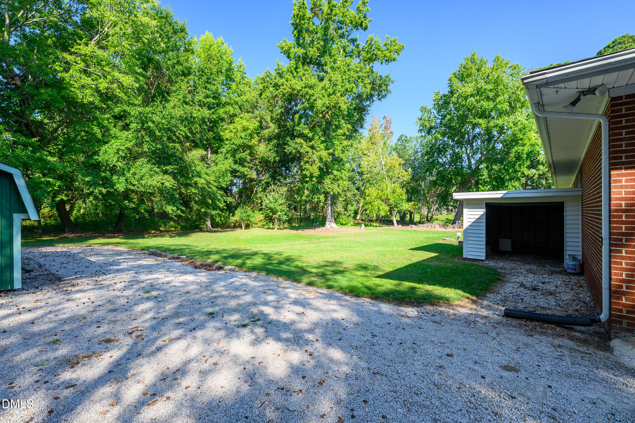 402 Stallings Road Property Photo 17