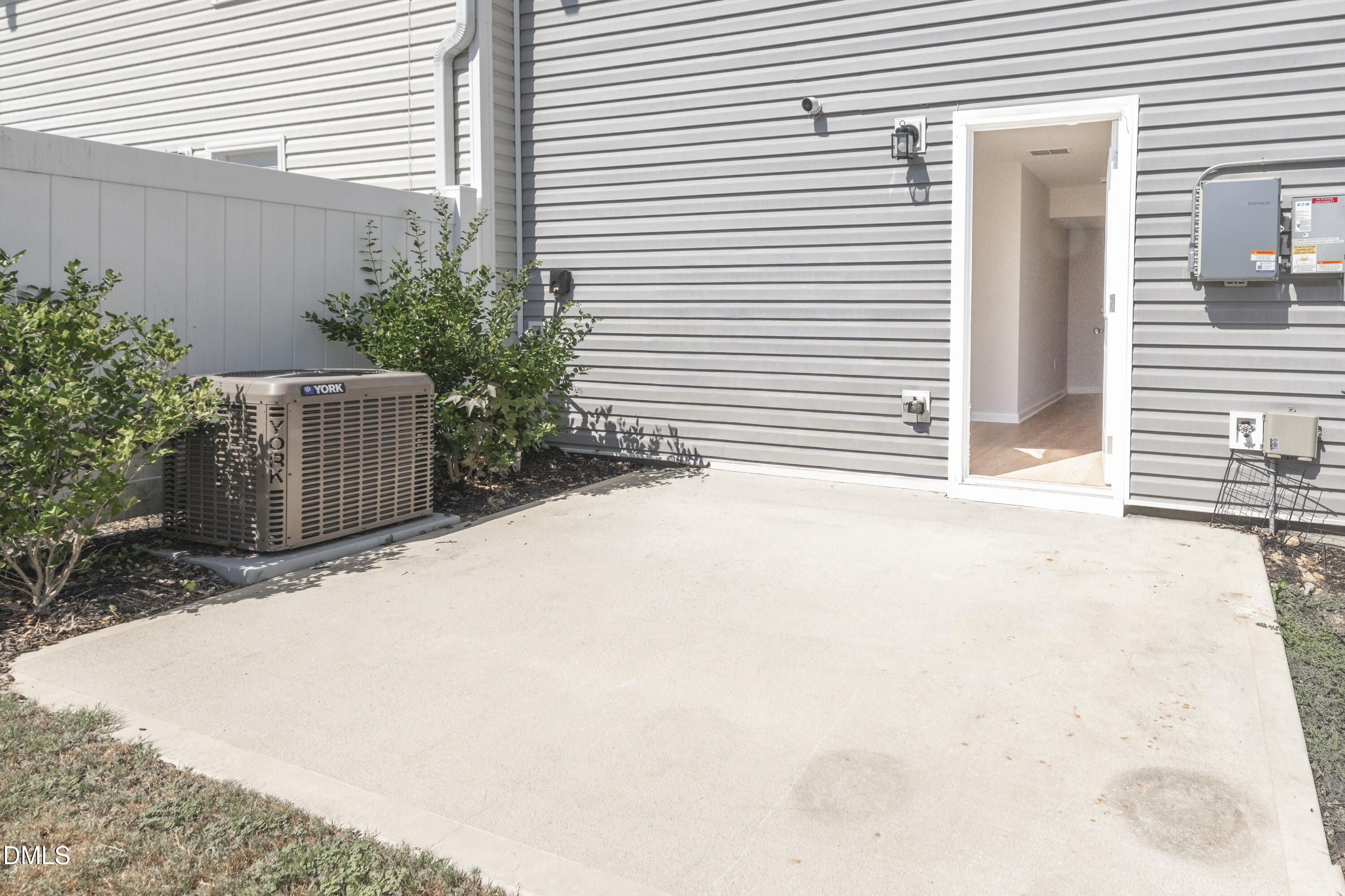 4614 Black Drum Drive Property Photo 8