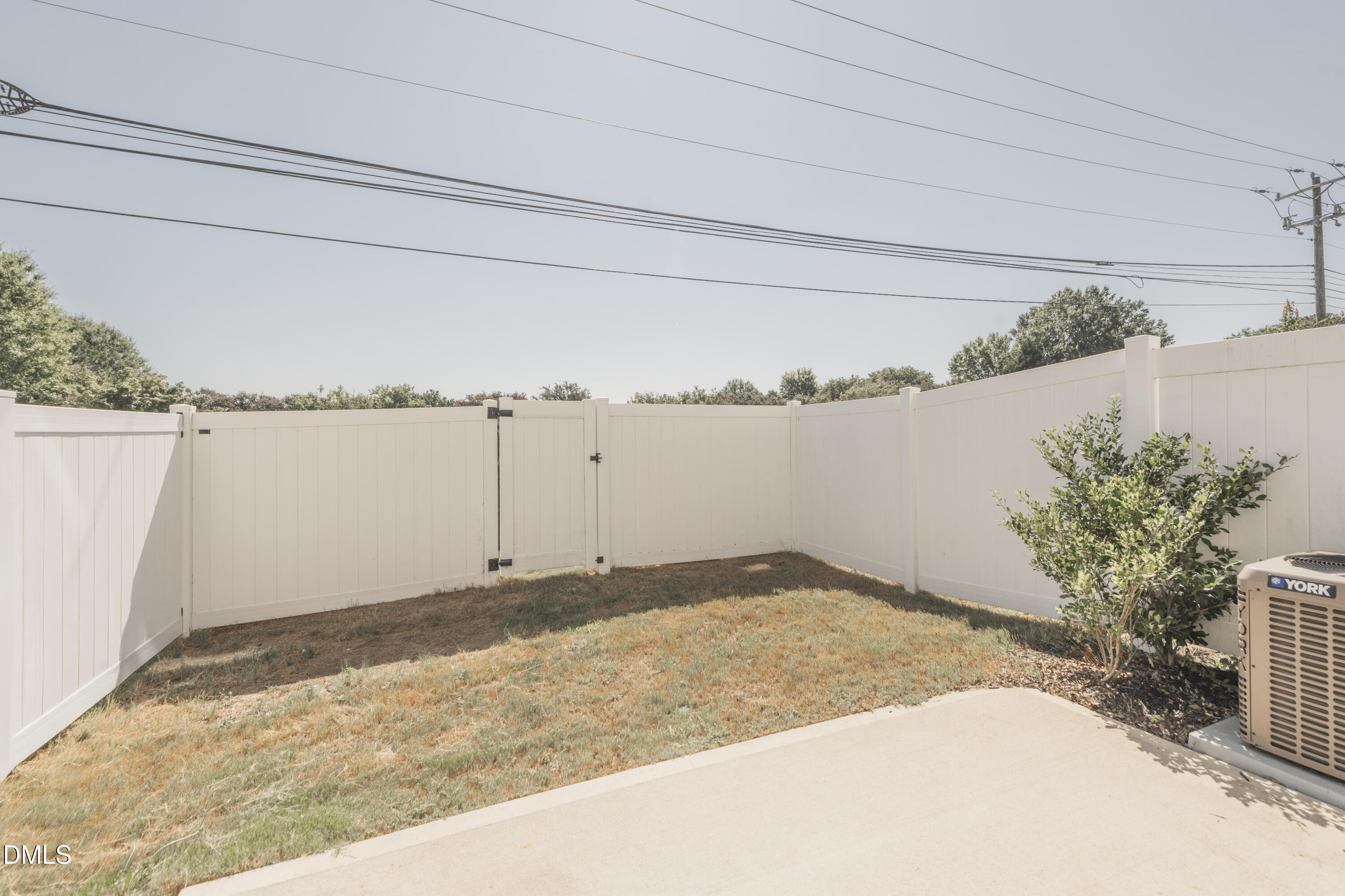 4614 Black Drum Drive Property Photo 9