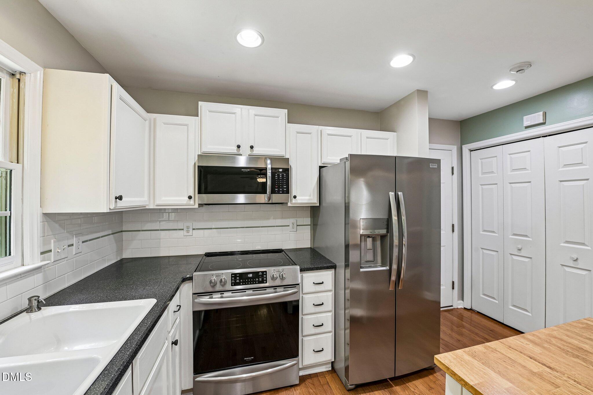 15 Creeks Edge Court Property Photo 10