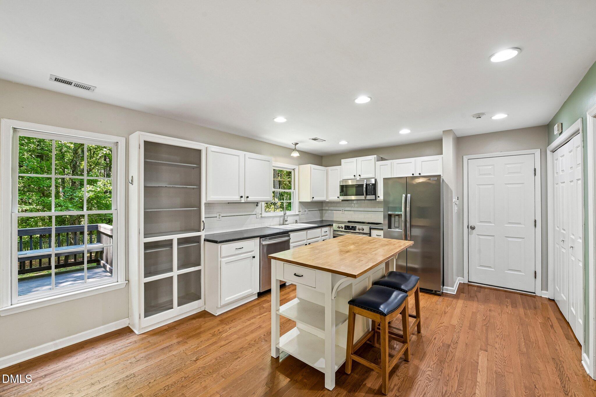 15 Creeks Edge Court Property Photo 10