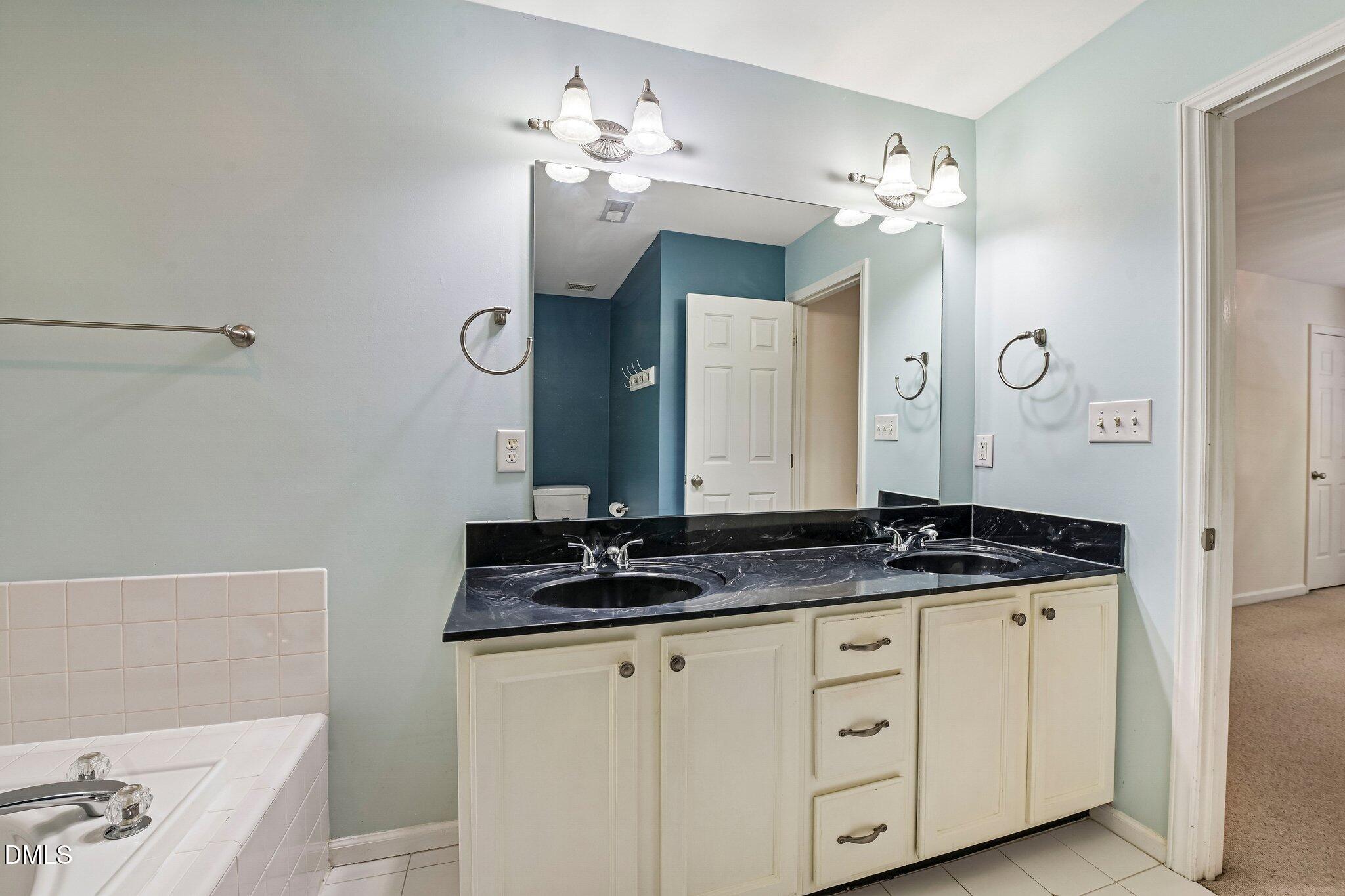15 Creeks Edge Court Property Photo 19