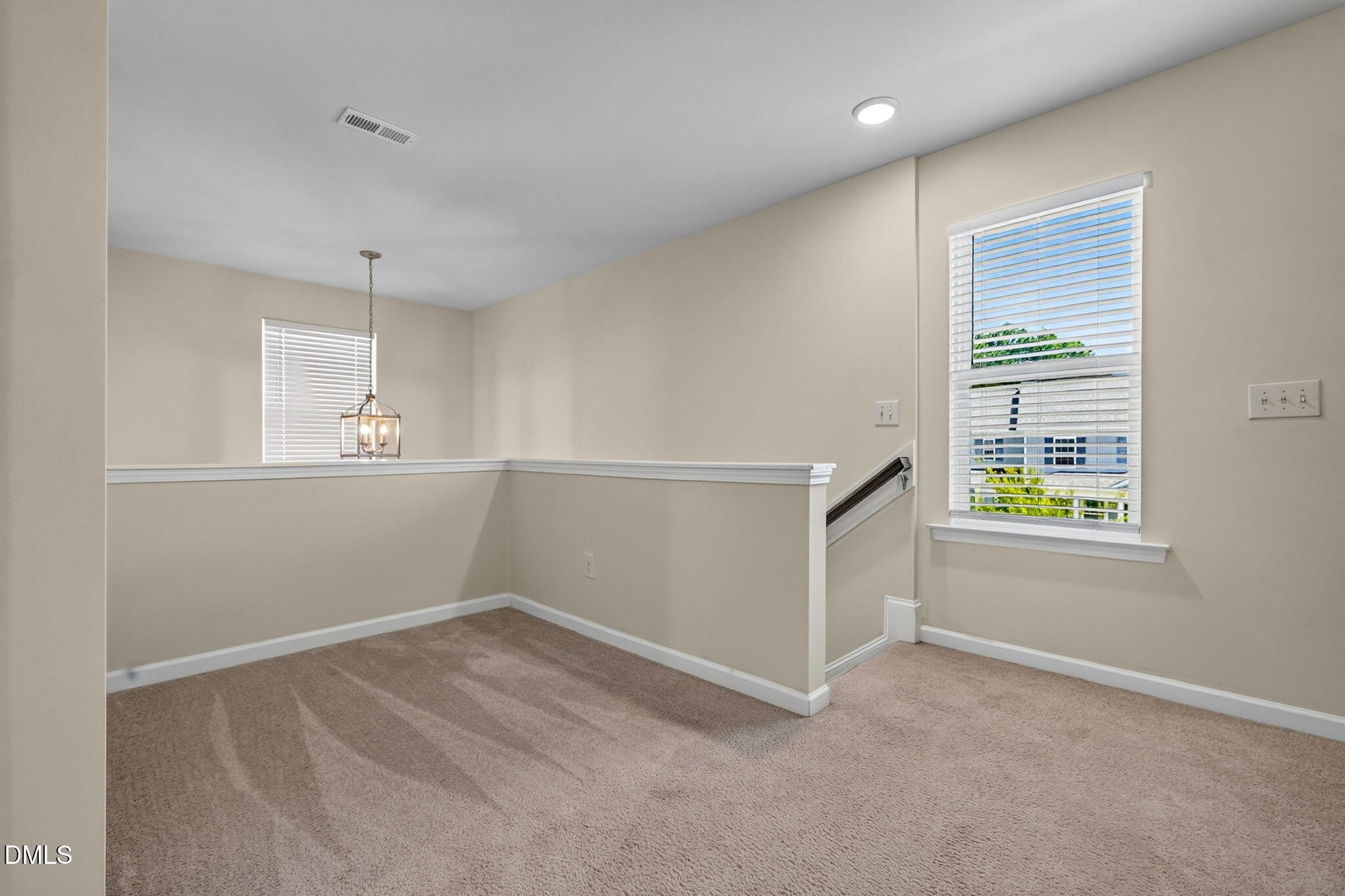 609 Crestdale Drive Property Photo 21