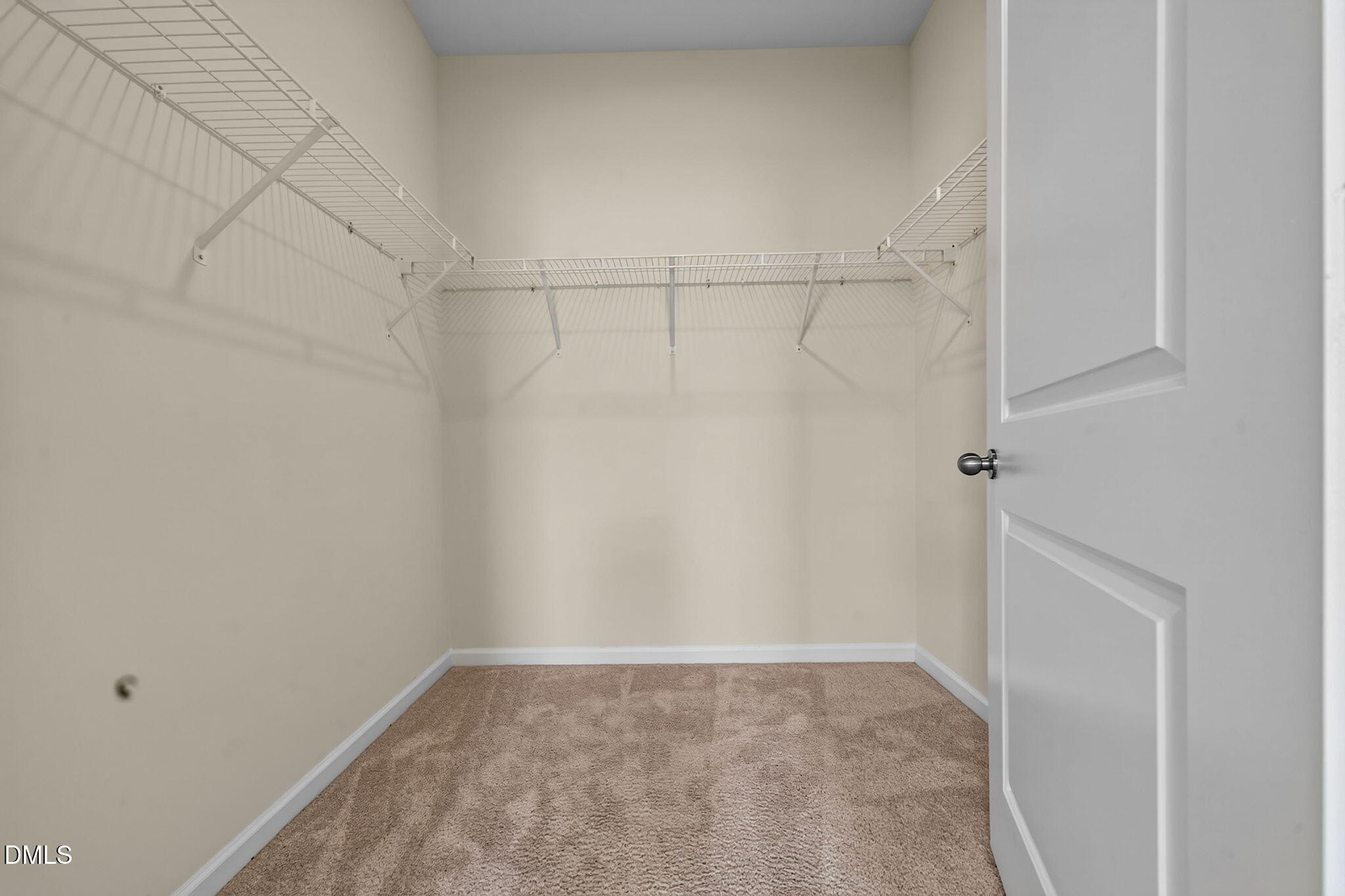 609 Crestdale Drive Property Photo 28