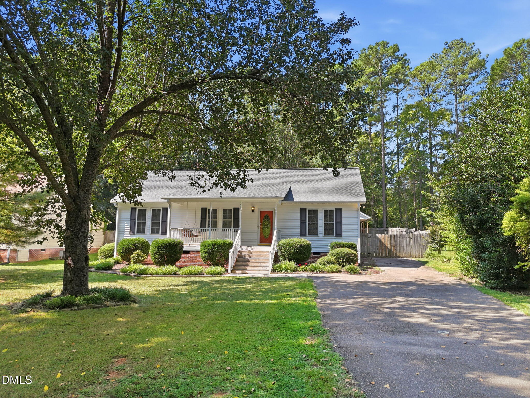 476 Shawnee Drive Property Photo 1
