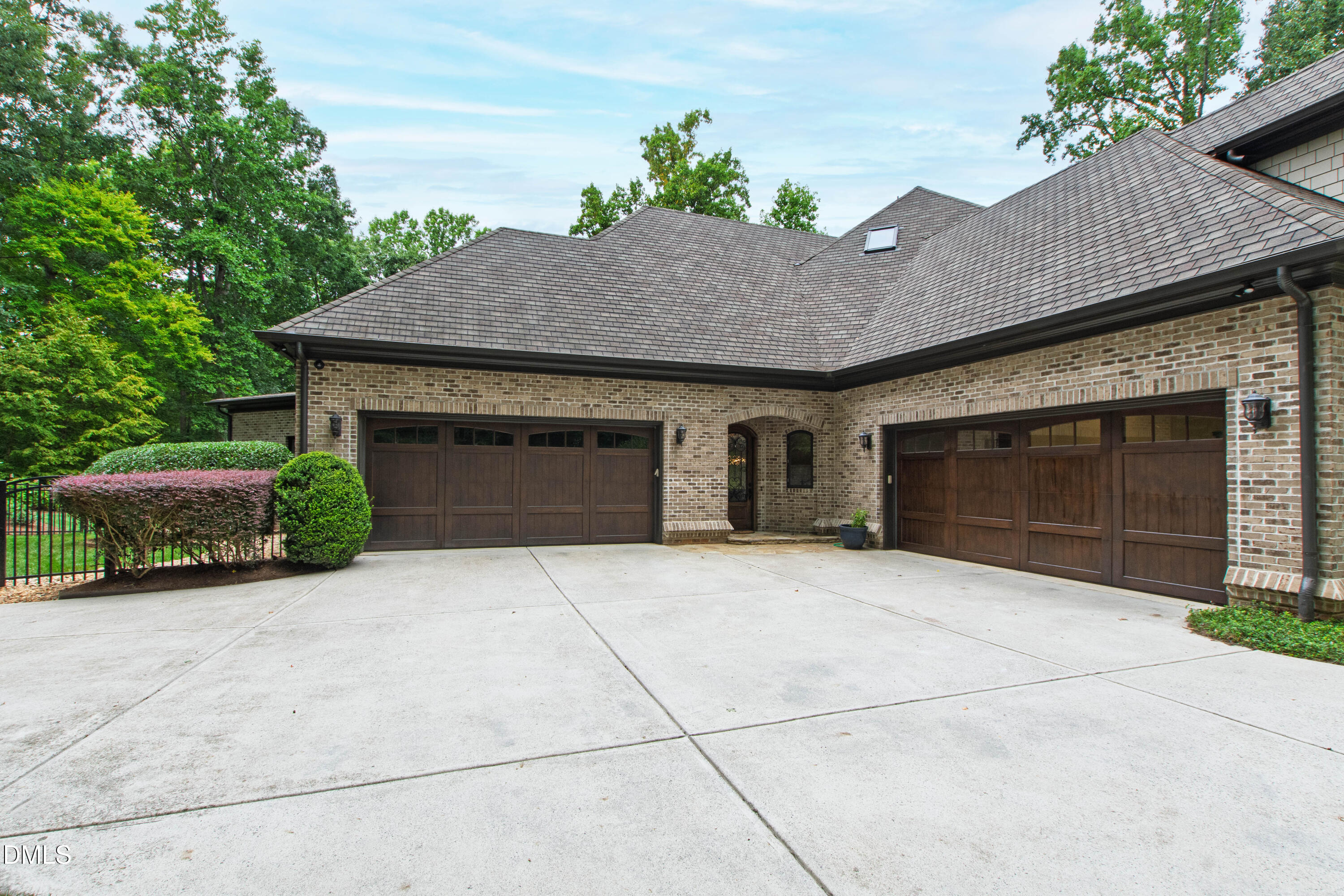 6025 Over Hadden Court Property Photo 4