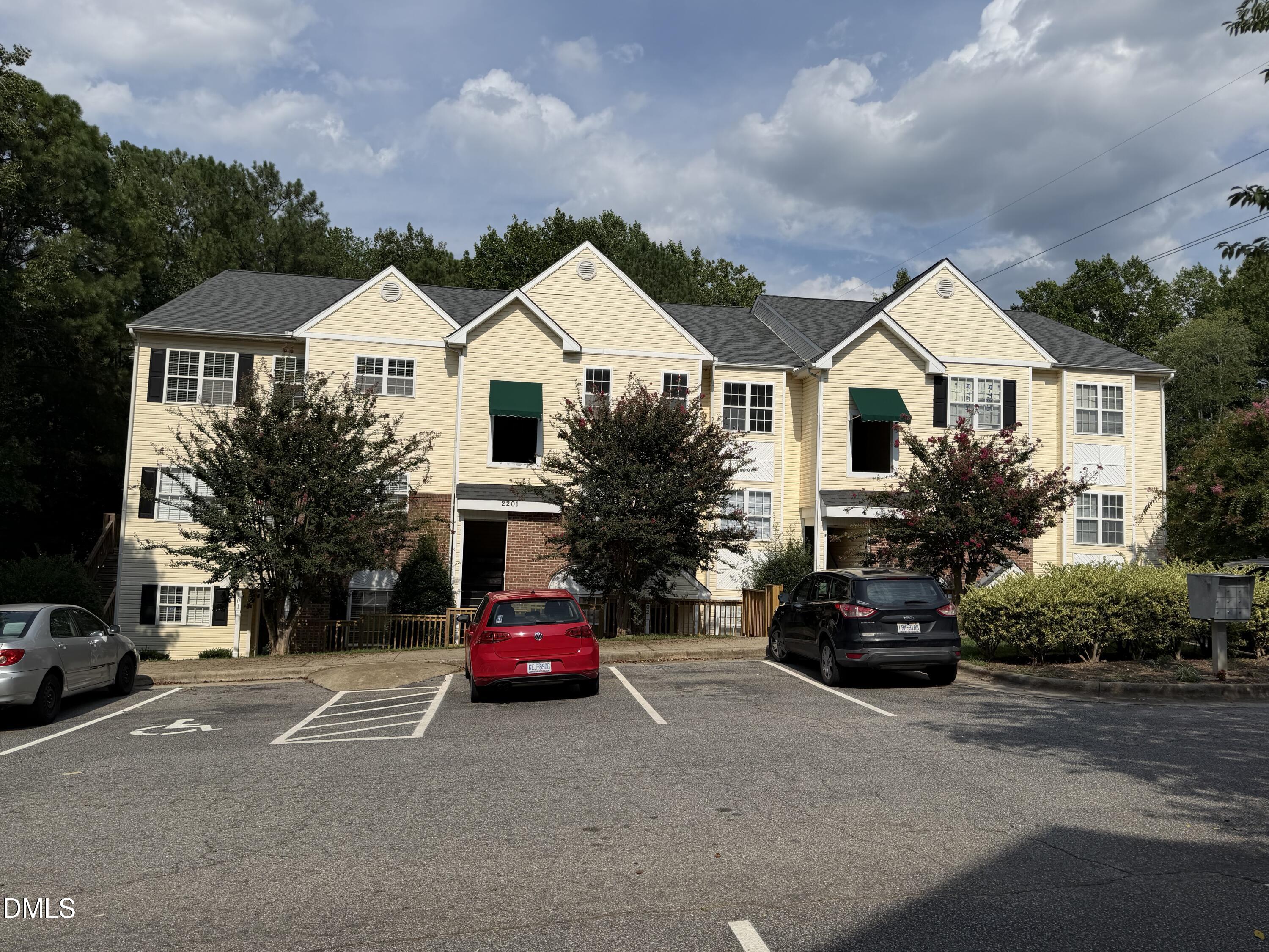 2201 Mountain Mist Court 302 Property Photo 1