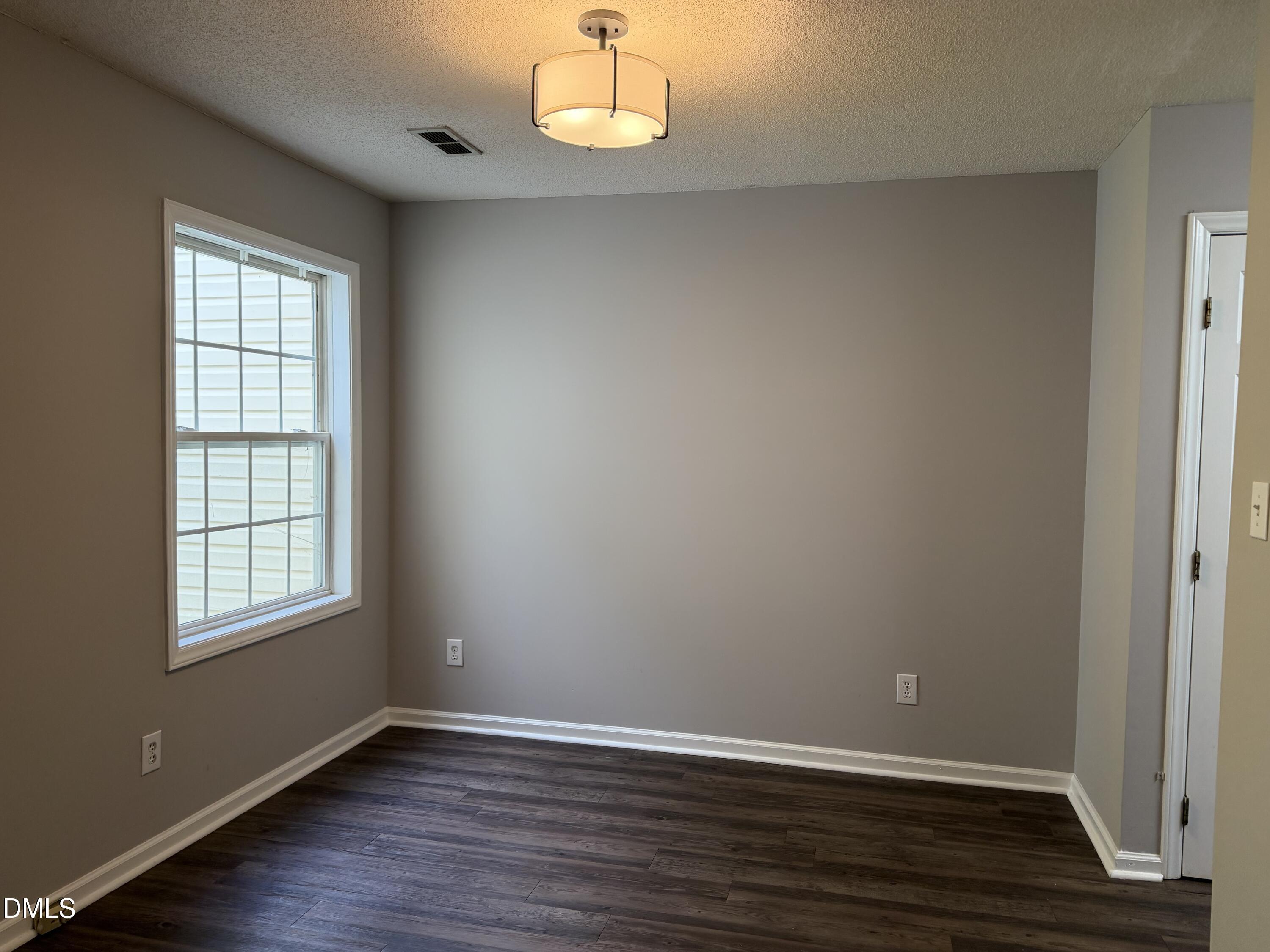 2201 Mountain Mist Court 302 Property Photo 10