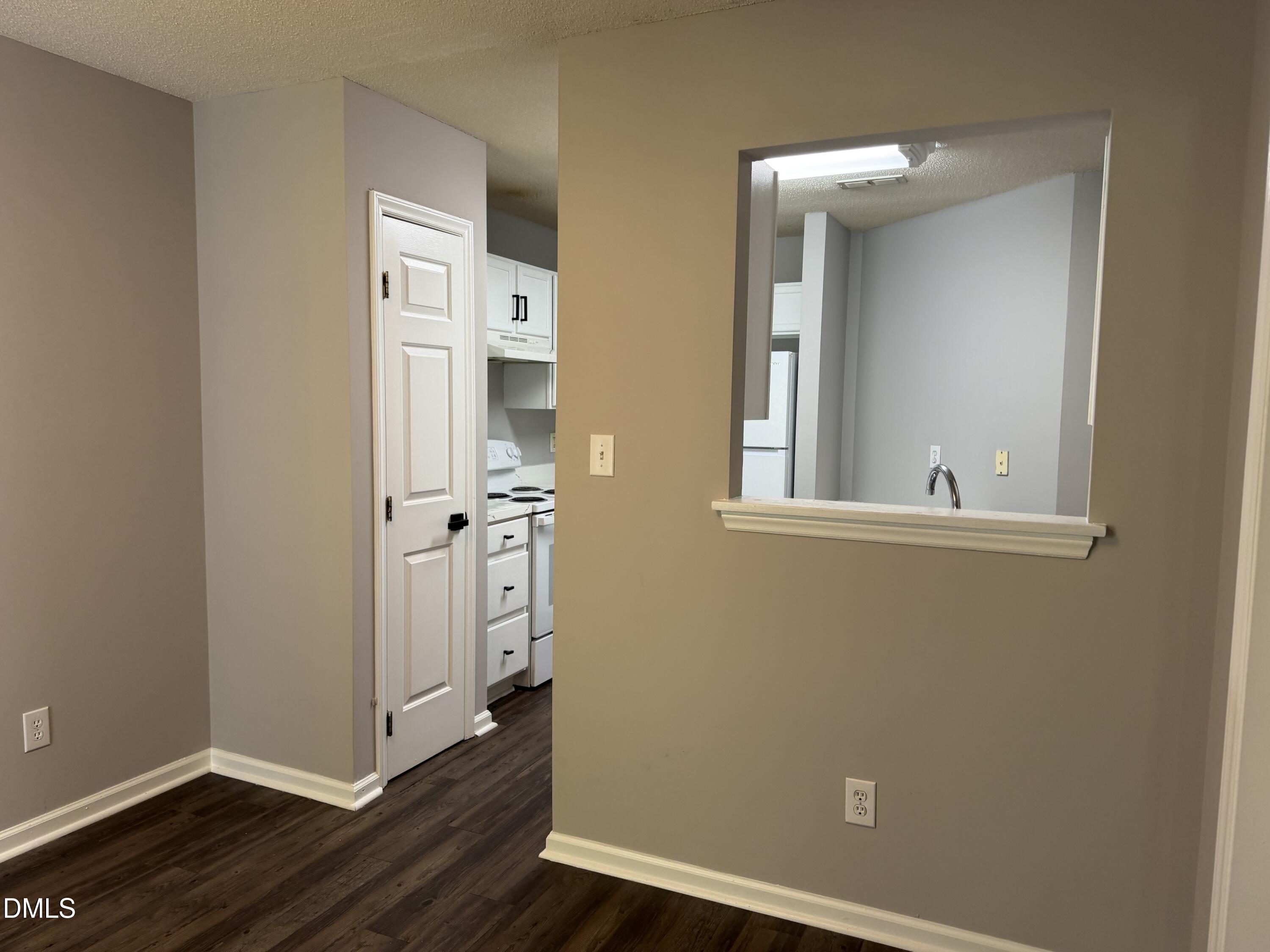 2201 Mountain Mist Court 302 Property Photo 11