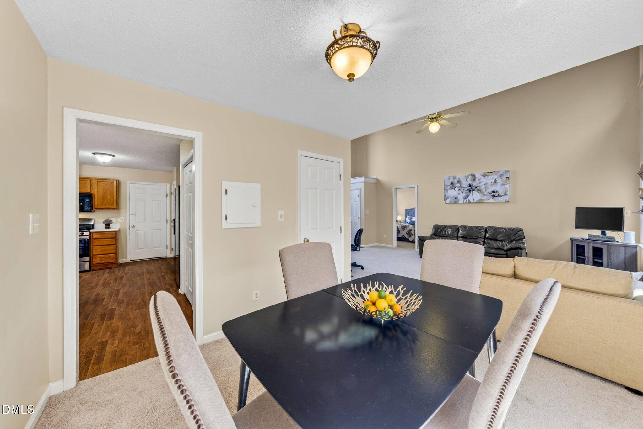 4512 Lazyriver Drive Property Photo 21