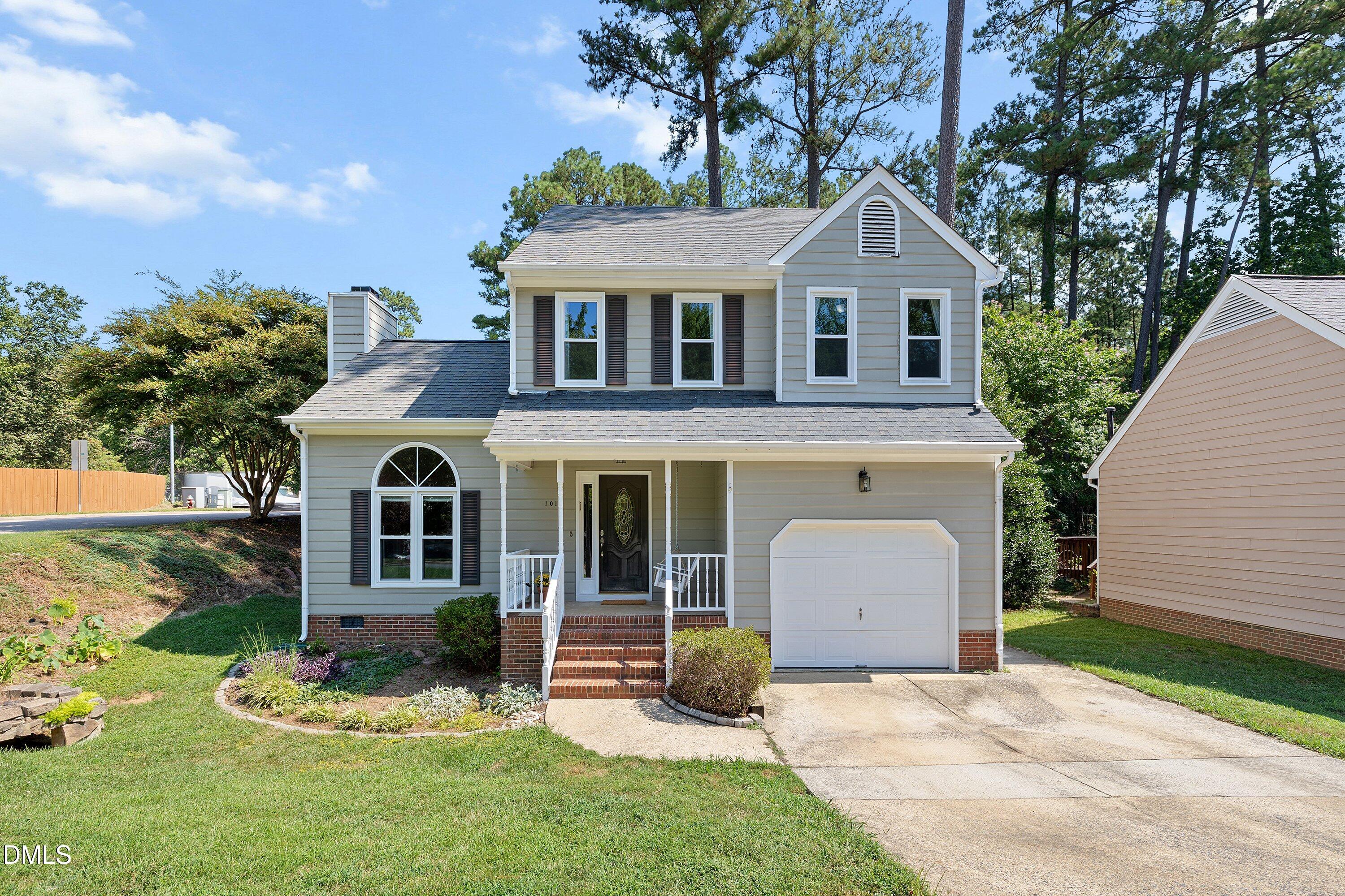 101 Gatepost Lane Property Photo 1
