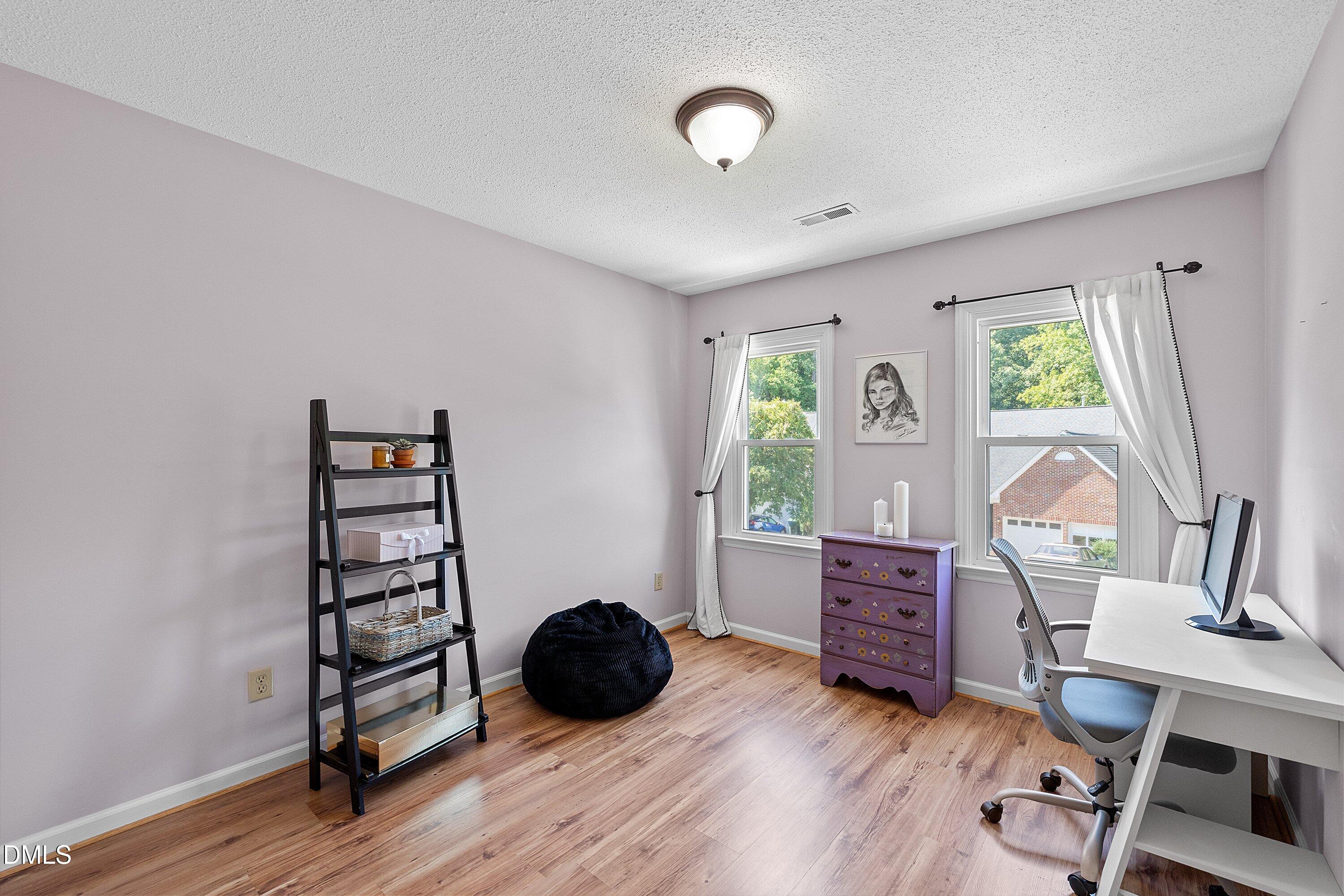 101 Gatepost Lane Property Photo 2