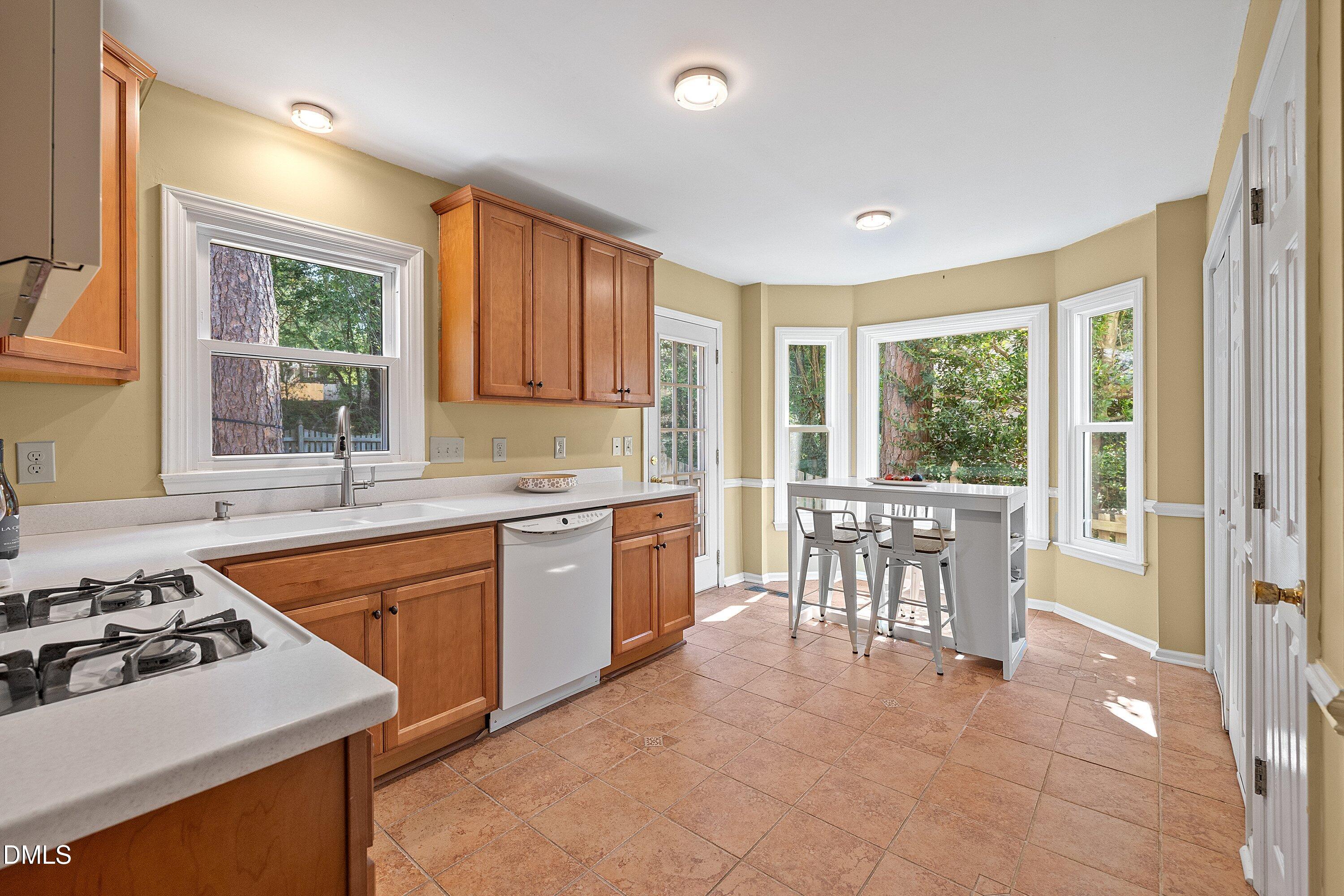 101 Gatepost Lane Property Photo 38