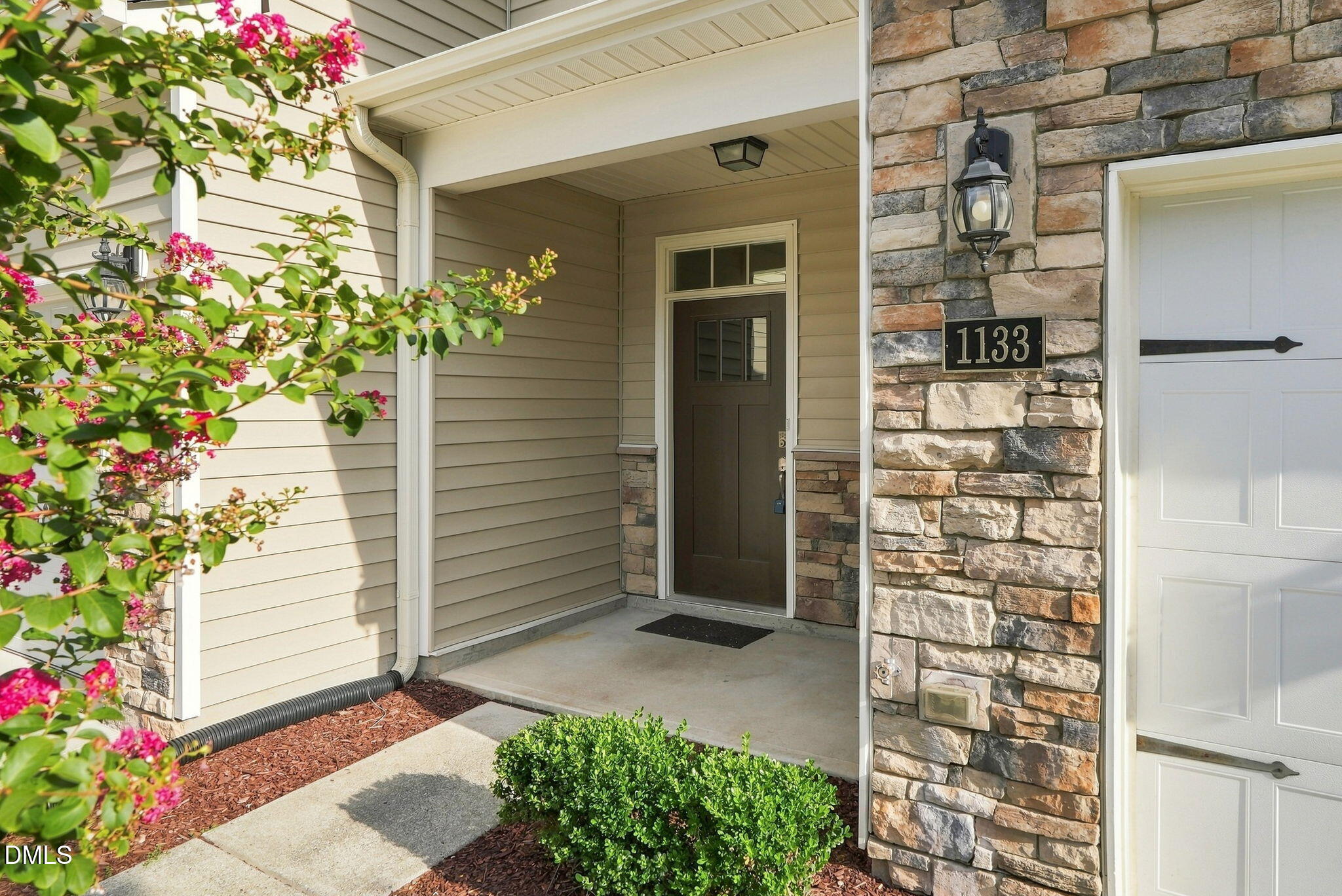 1133 Longitude Drive Property Photo 4