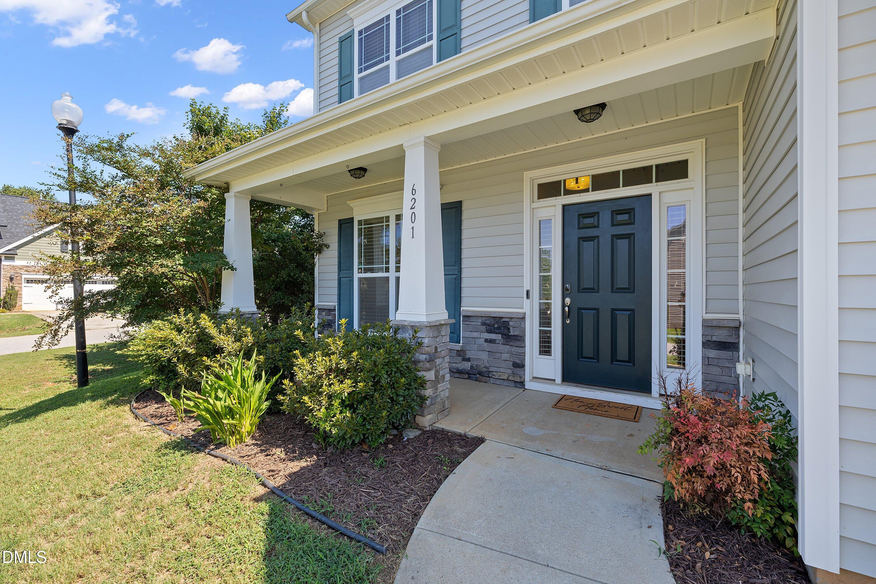 6201 Hirondelle Court Property Photo 3