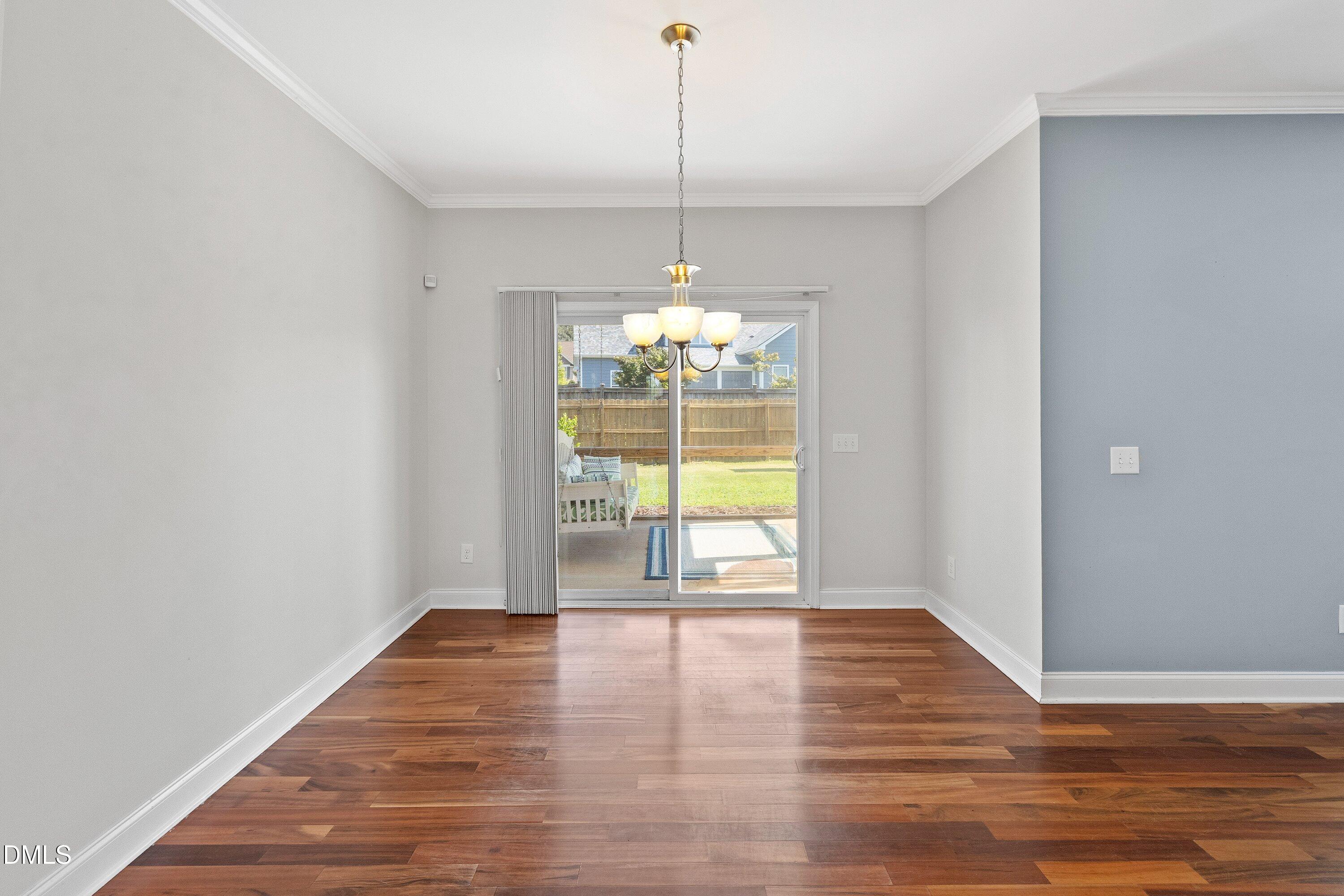 6201 Hirondelle Court Property Photo 12