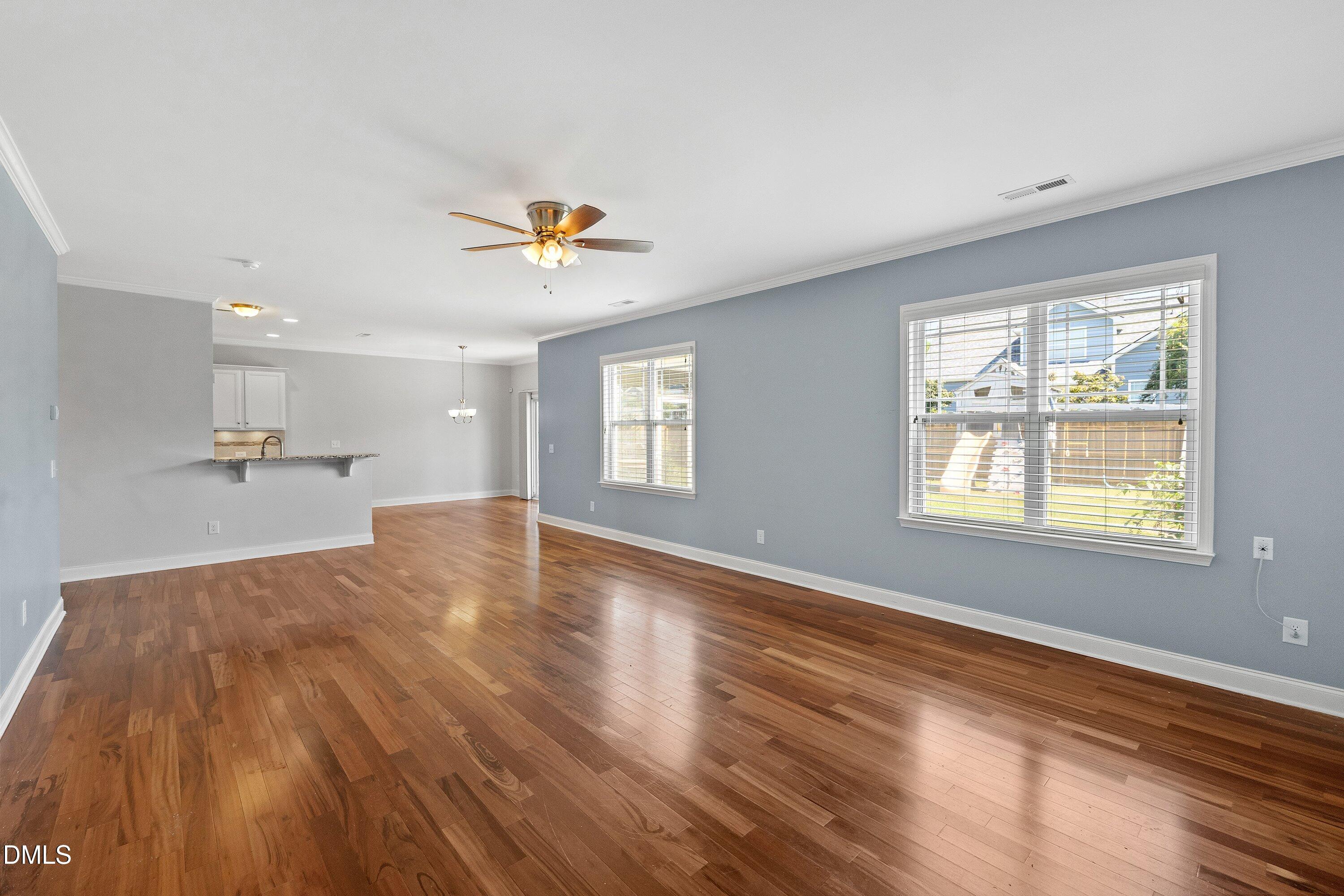 6201 Hirondelle Court Property Photo 17