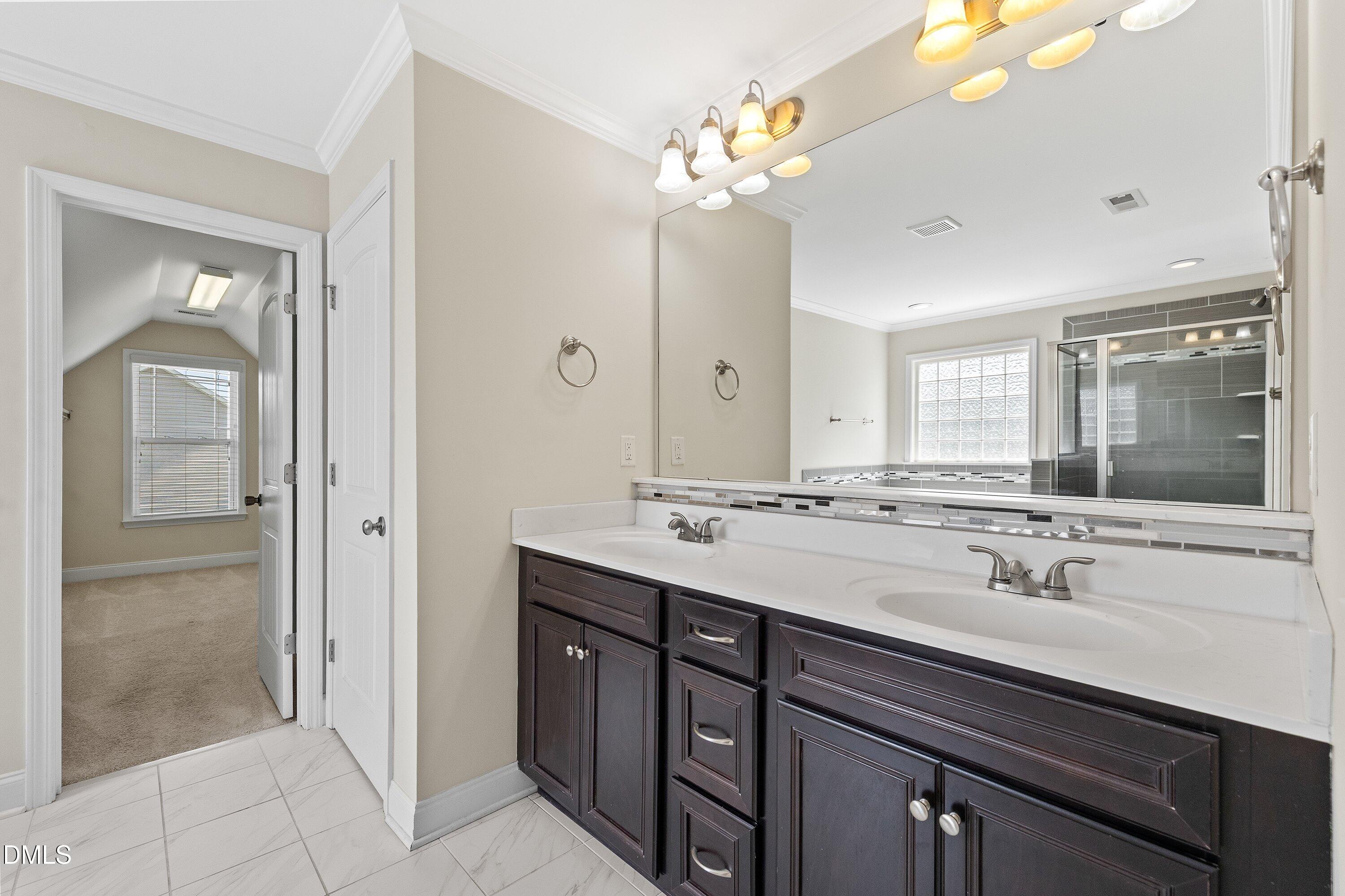 6201 Hirondelle Court Property Photo 23