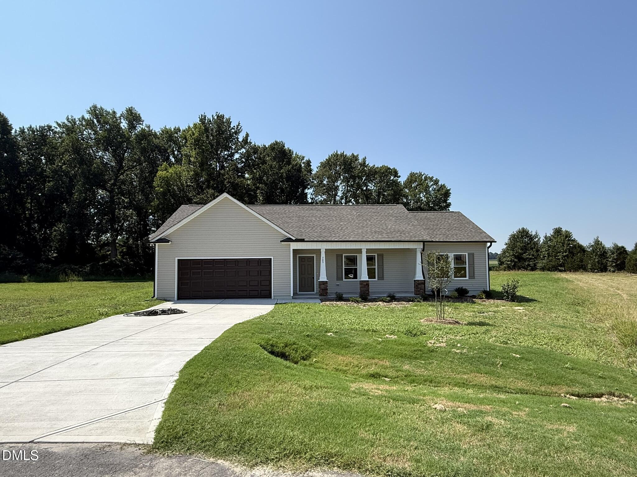 305 Phil Jack Road Property Photo 1